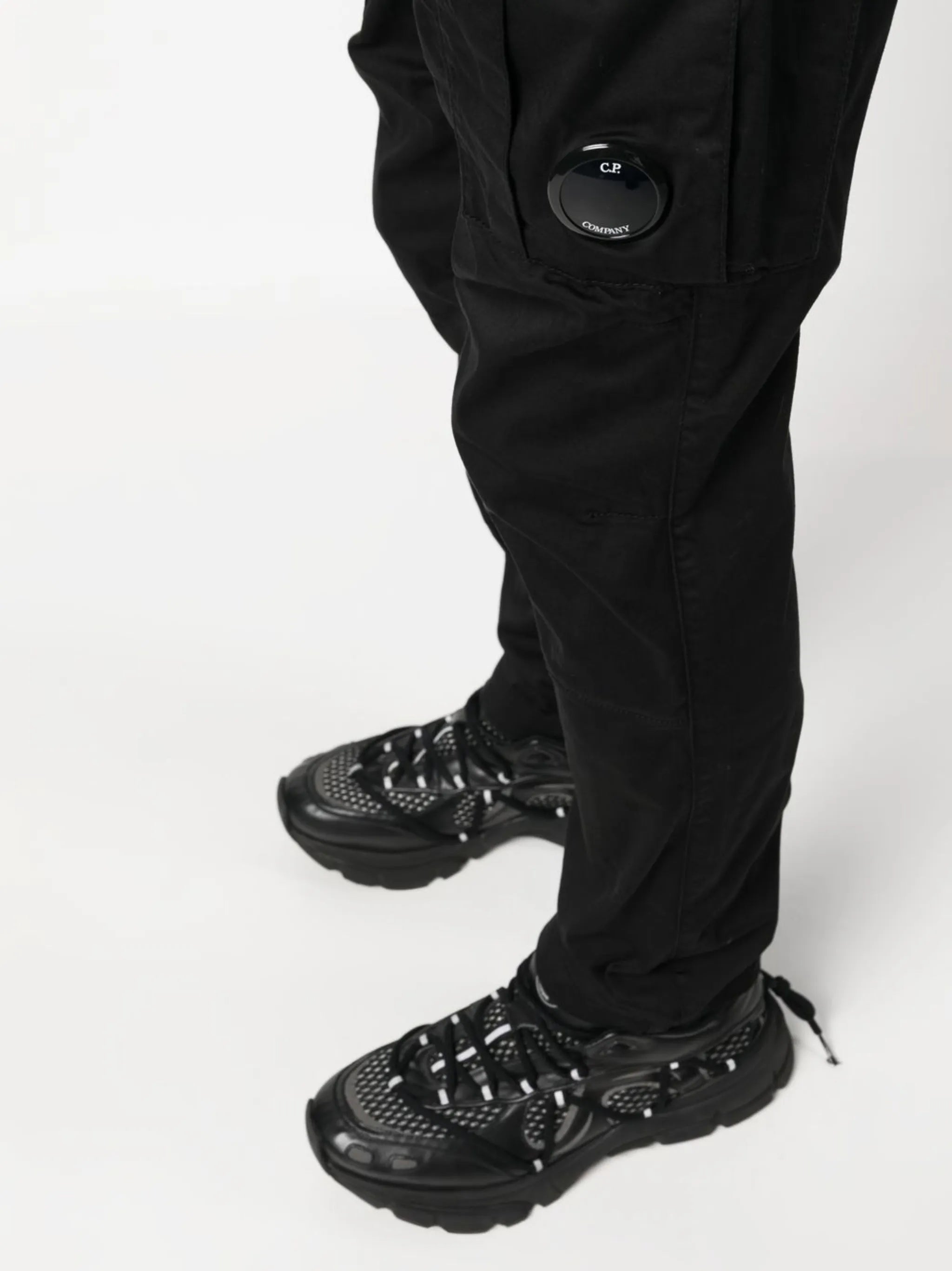 Lens-detail cargo pants