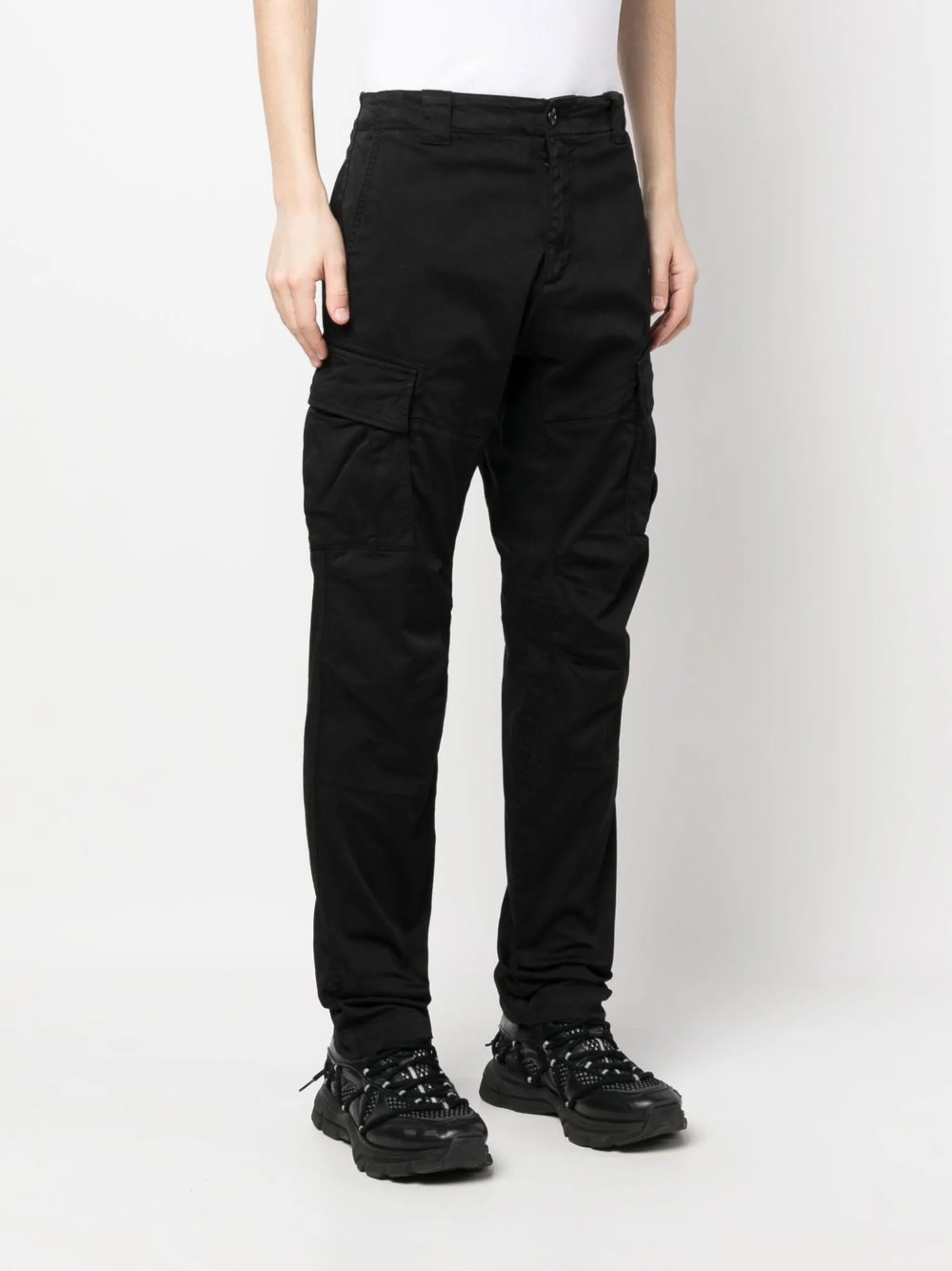 Lens-detail cargo pants