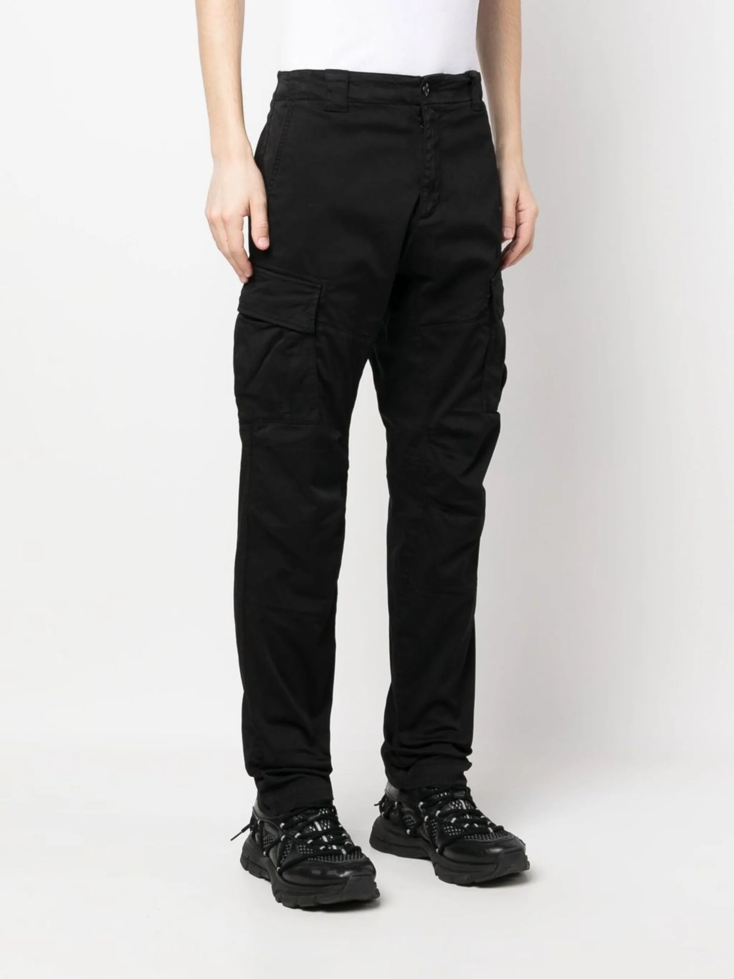 Lens-detail cargo pants