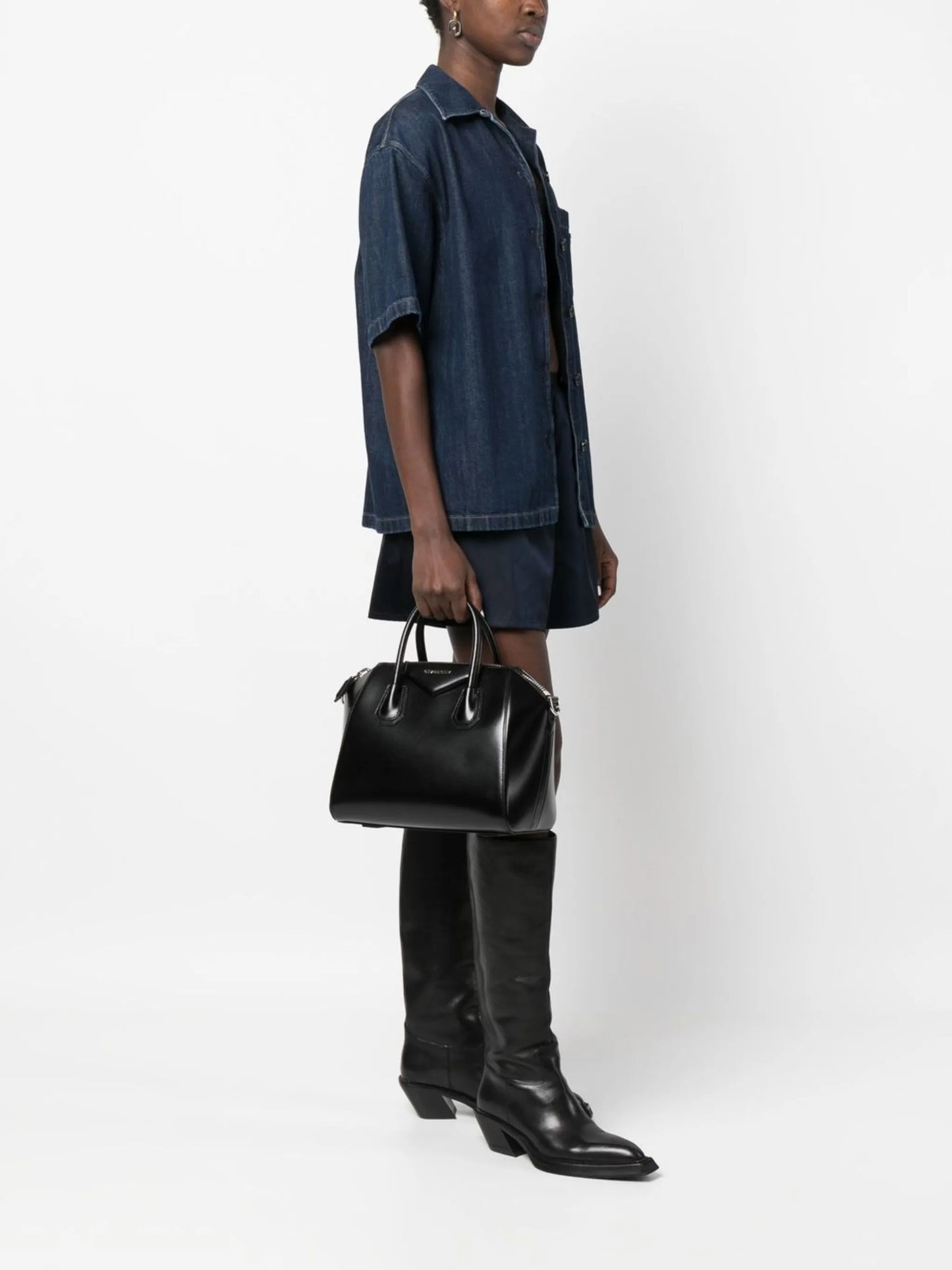 Antigona leather tote bag