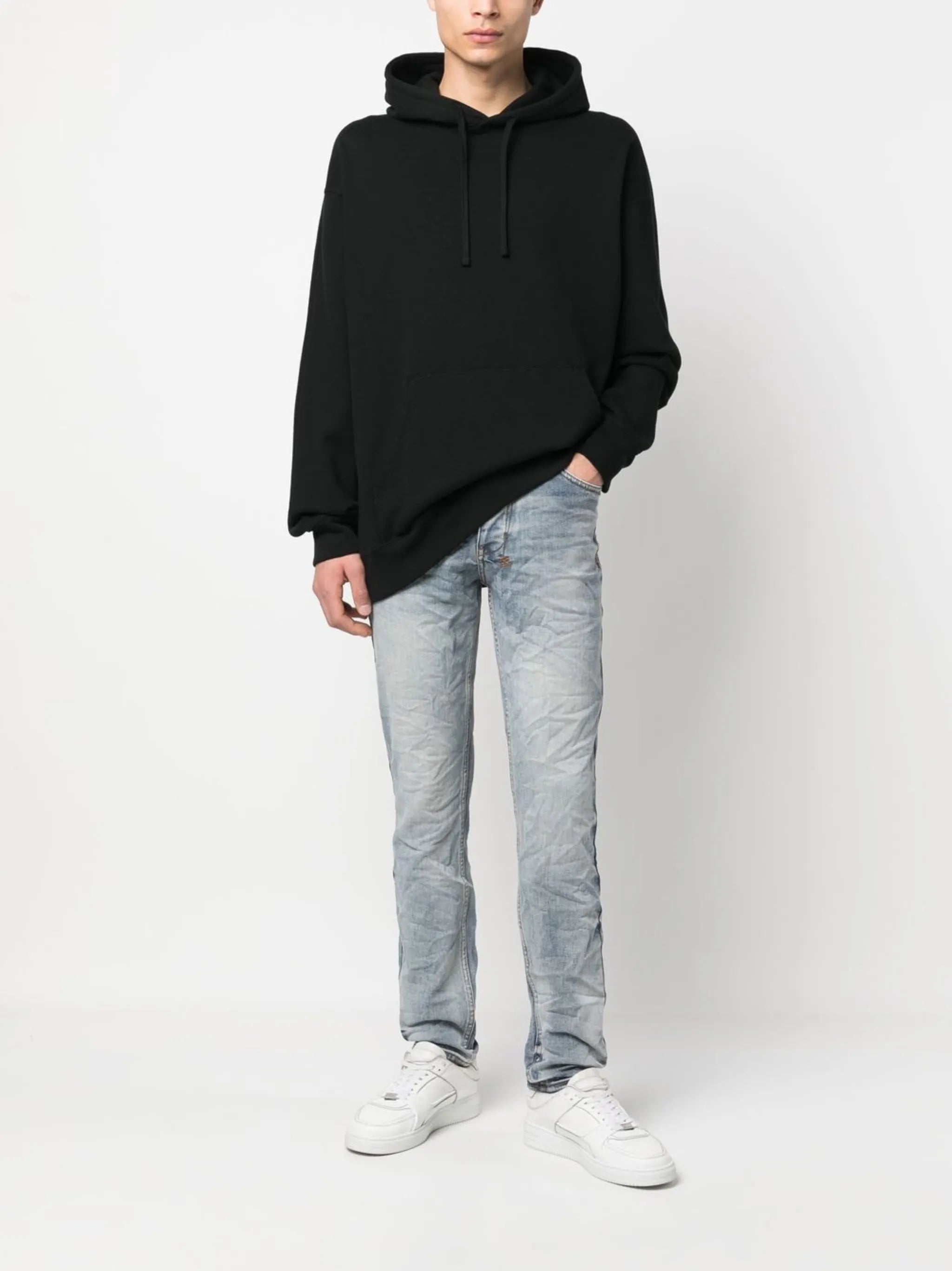 crinkled slim-cut jeans
