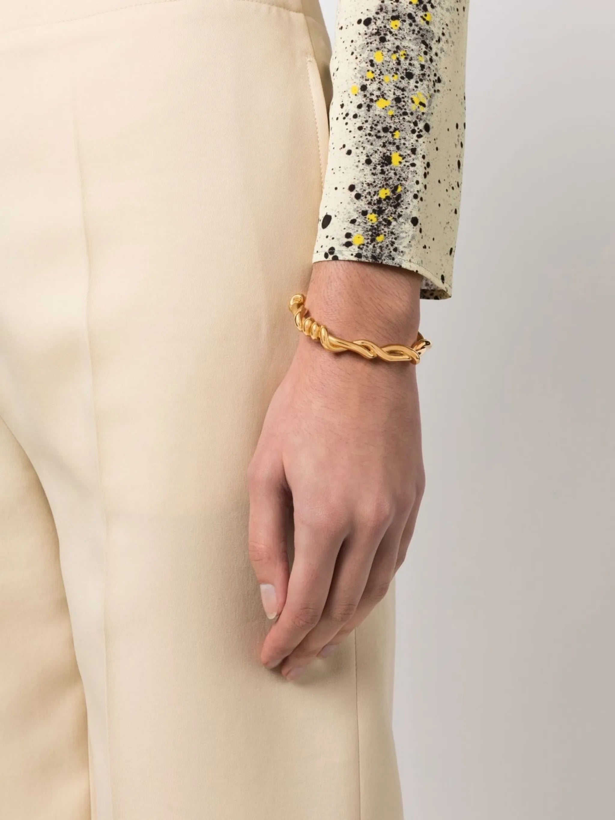 twist knot bracelet
