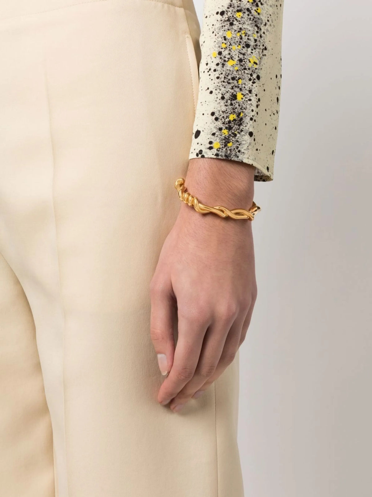 twist knot bracelet