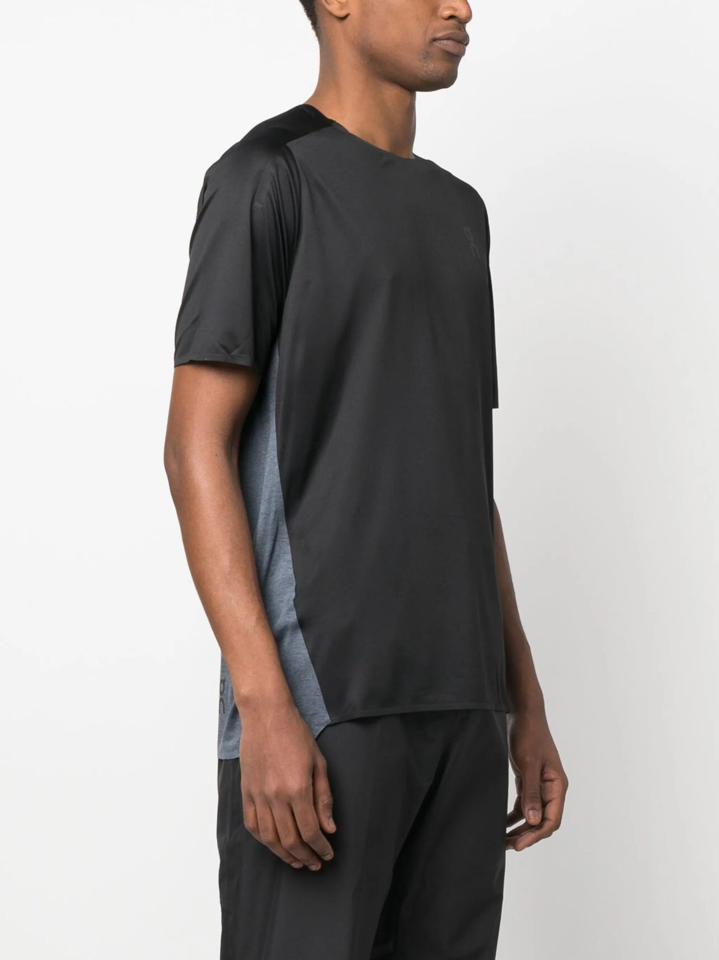 Performance short-sleeve T-shirt