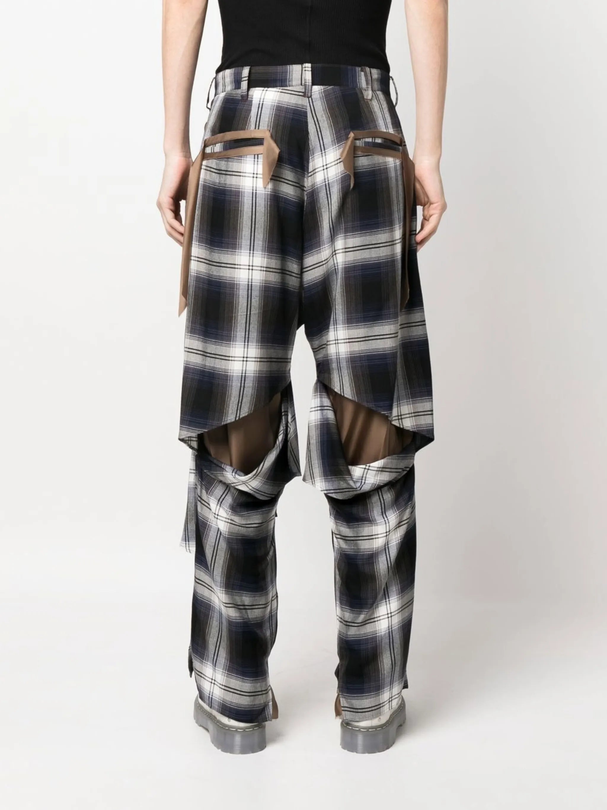 plaid wide-leg trousers