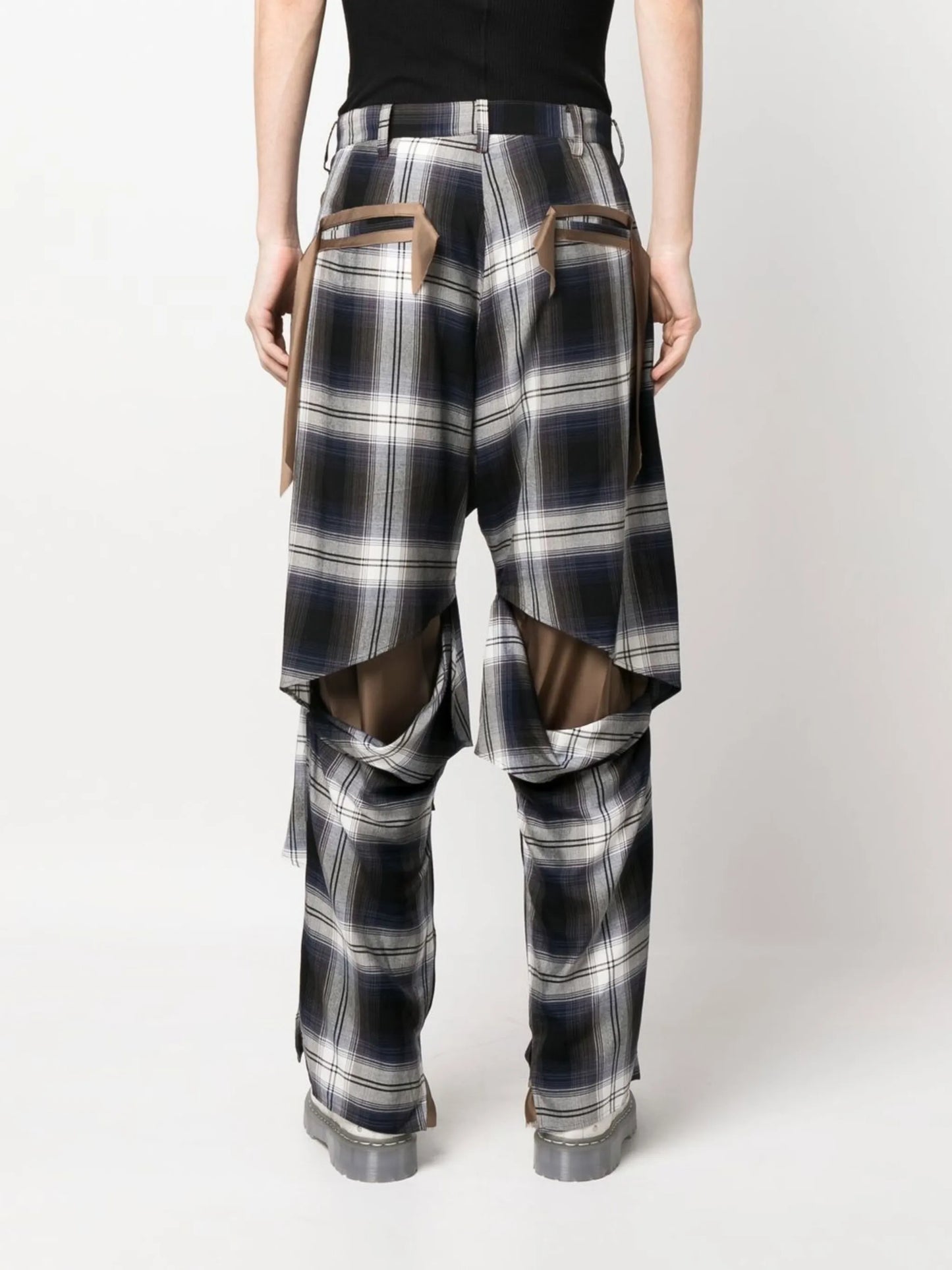 plaid wide-leg trousers