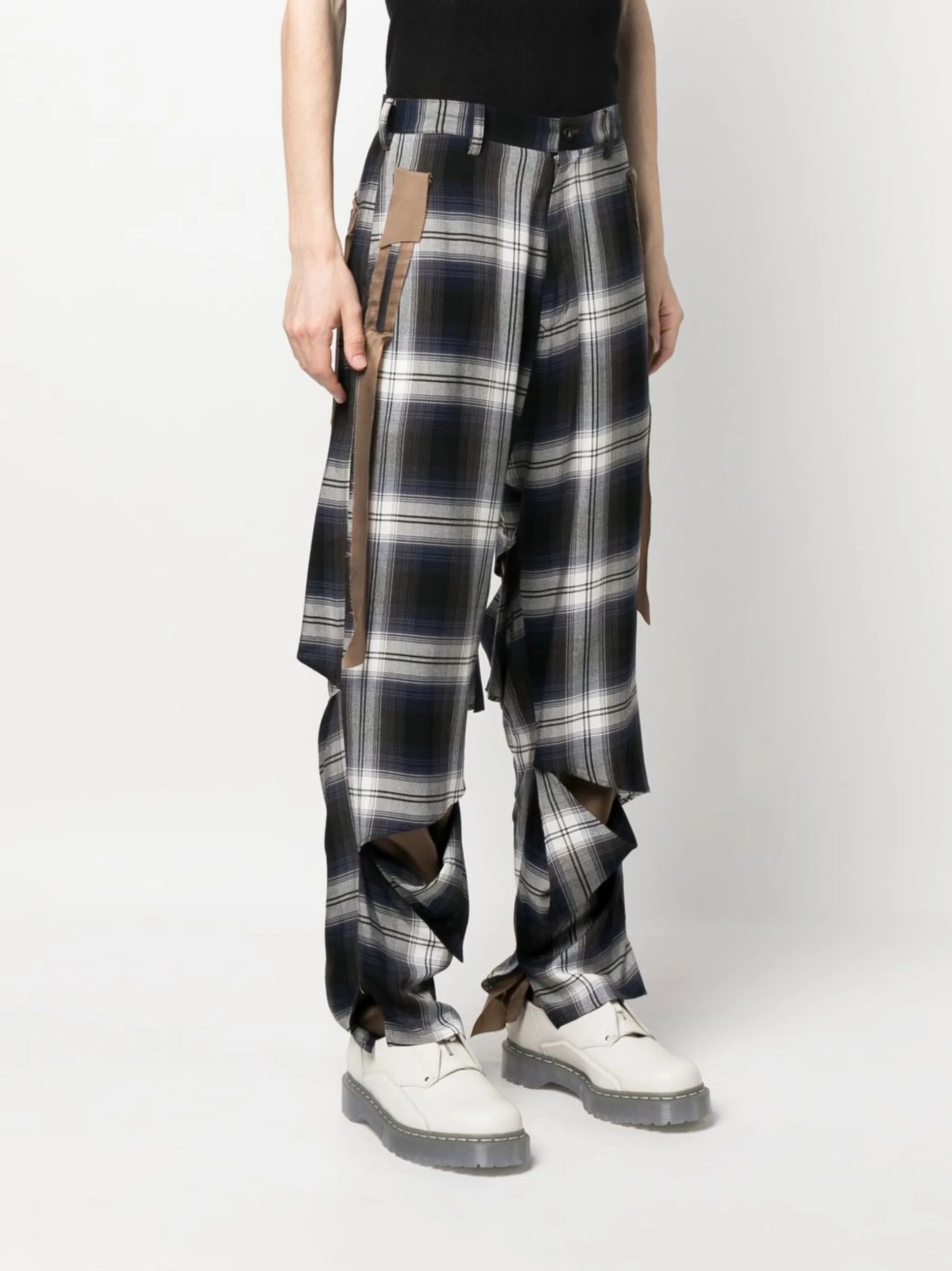 plaid wide-leg trousers