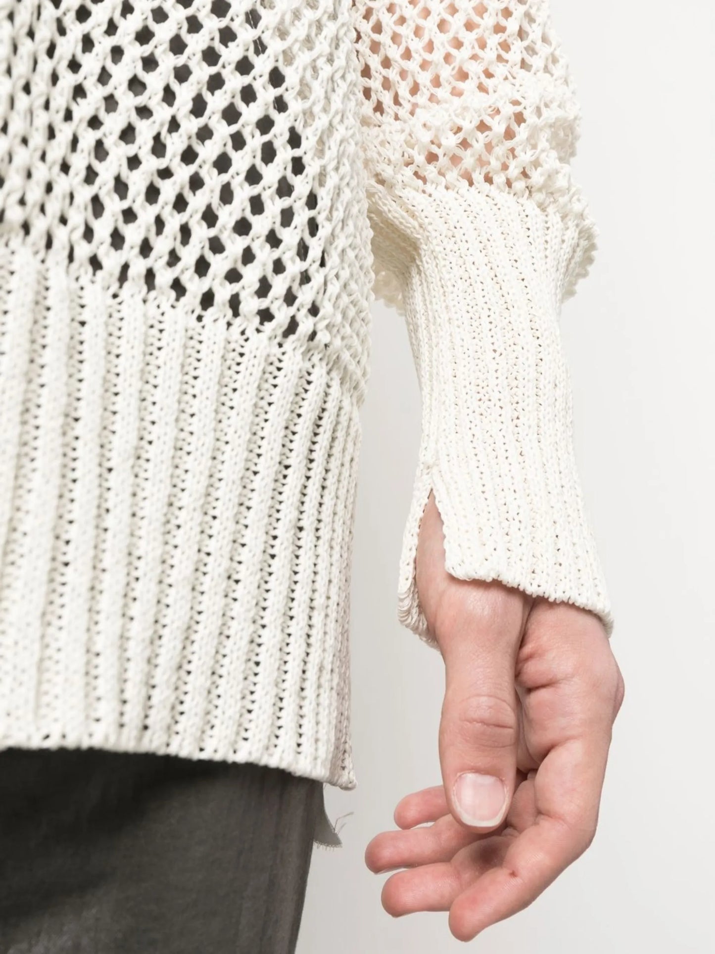 V-neck mesh jumper