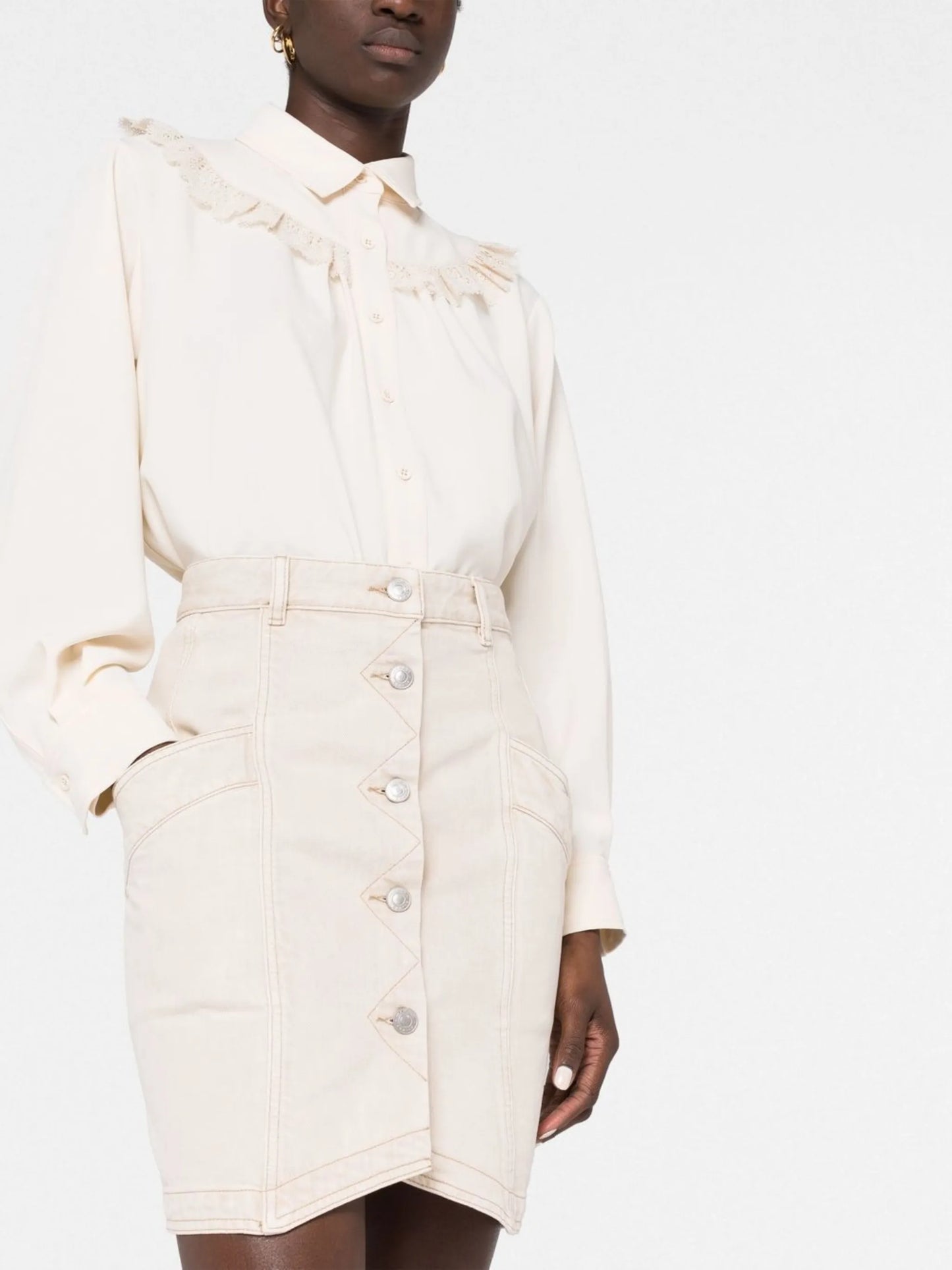 buttoned-up high-waisted skirt