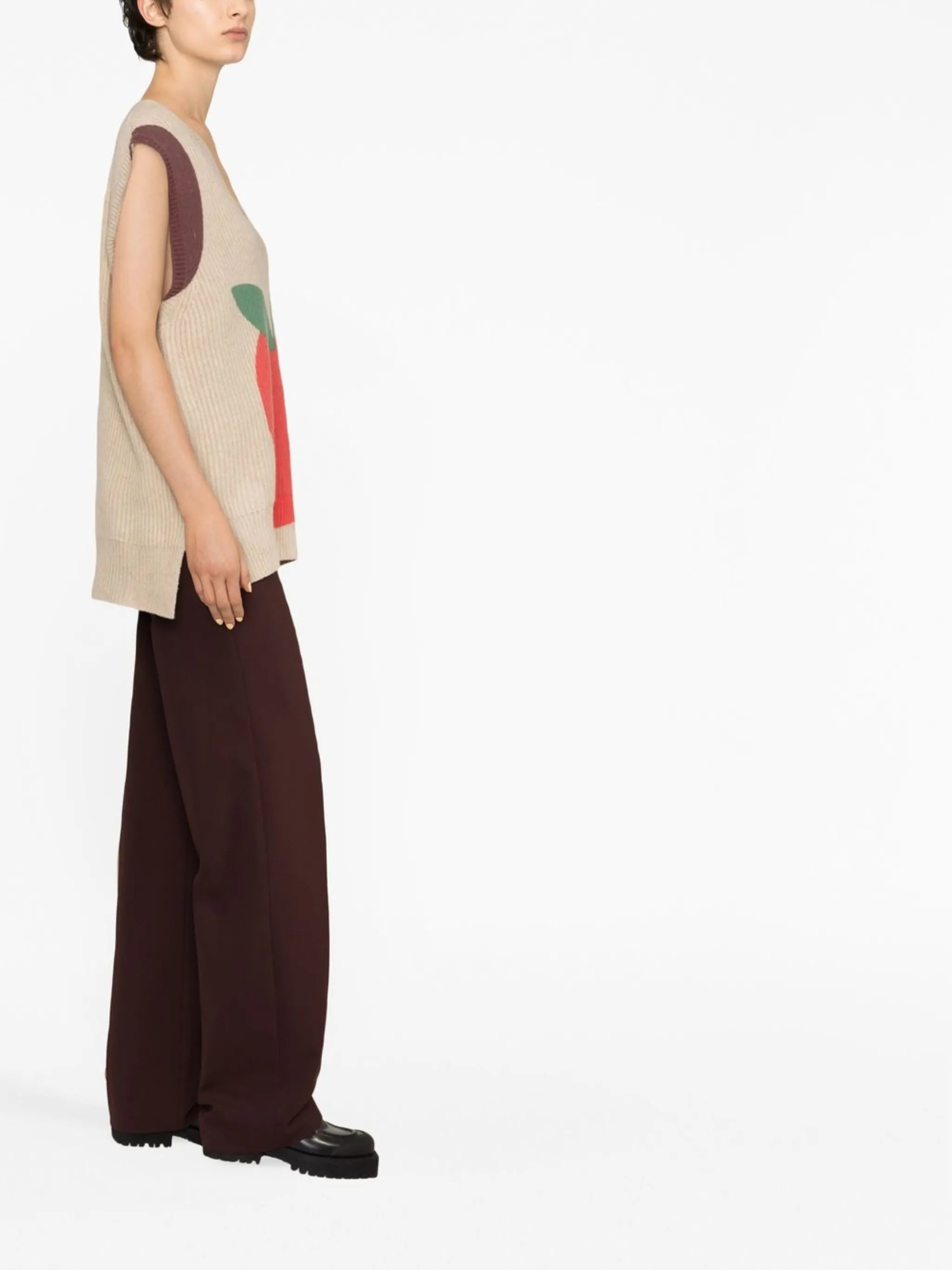apple motif V-neck vest
