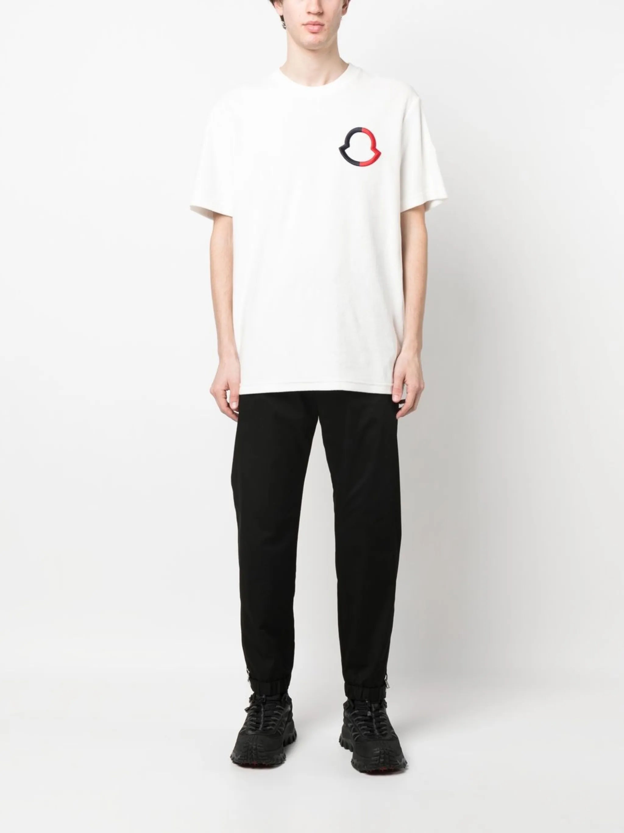 embroidered-logo detail T-shirt