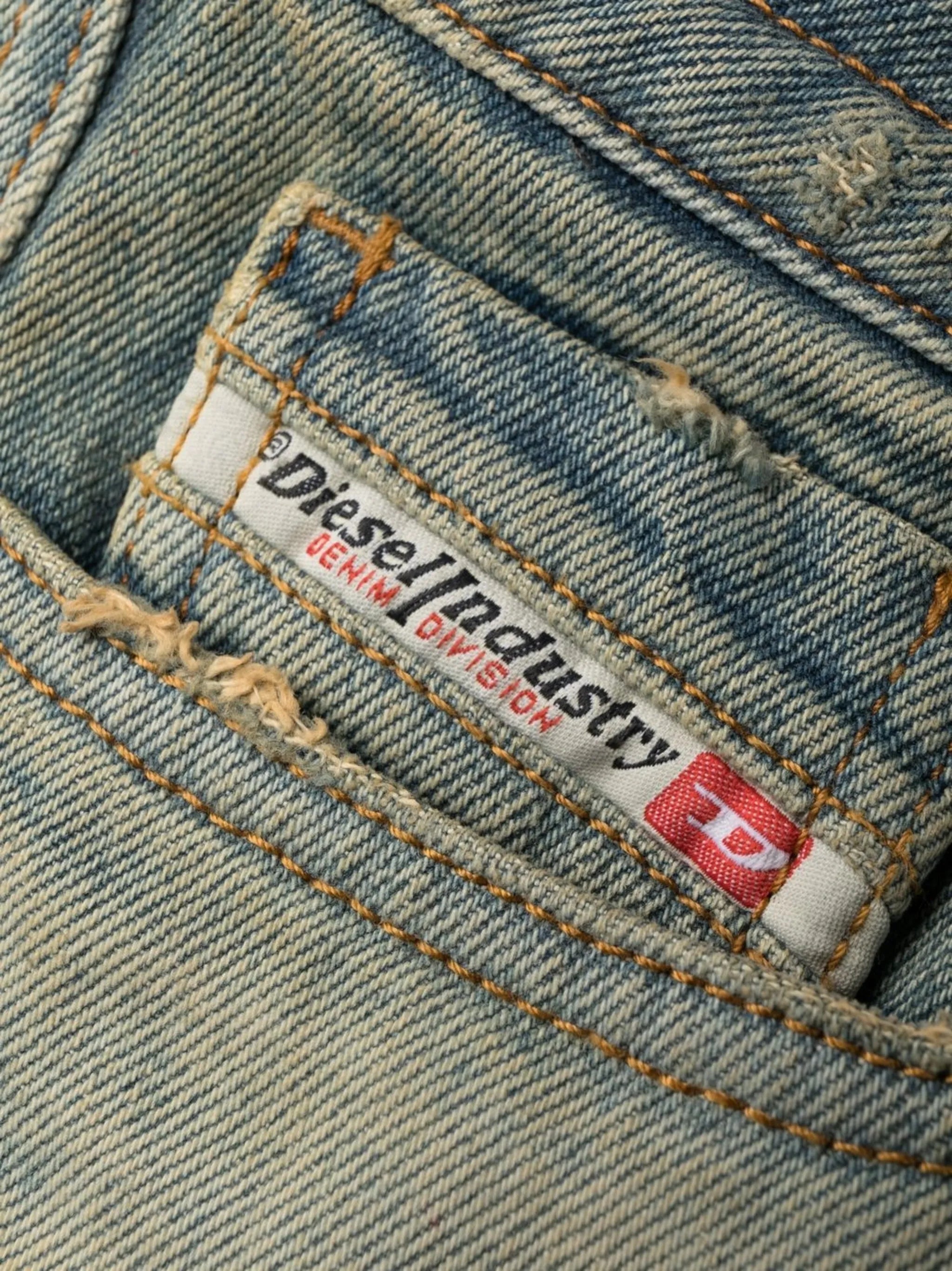 Belthy Bootcut Flare Jeans