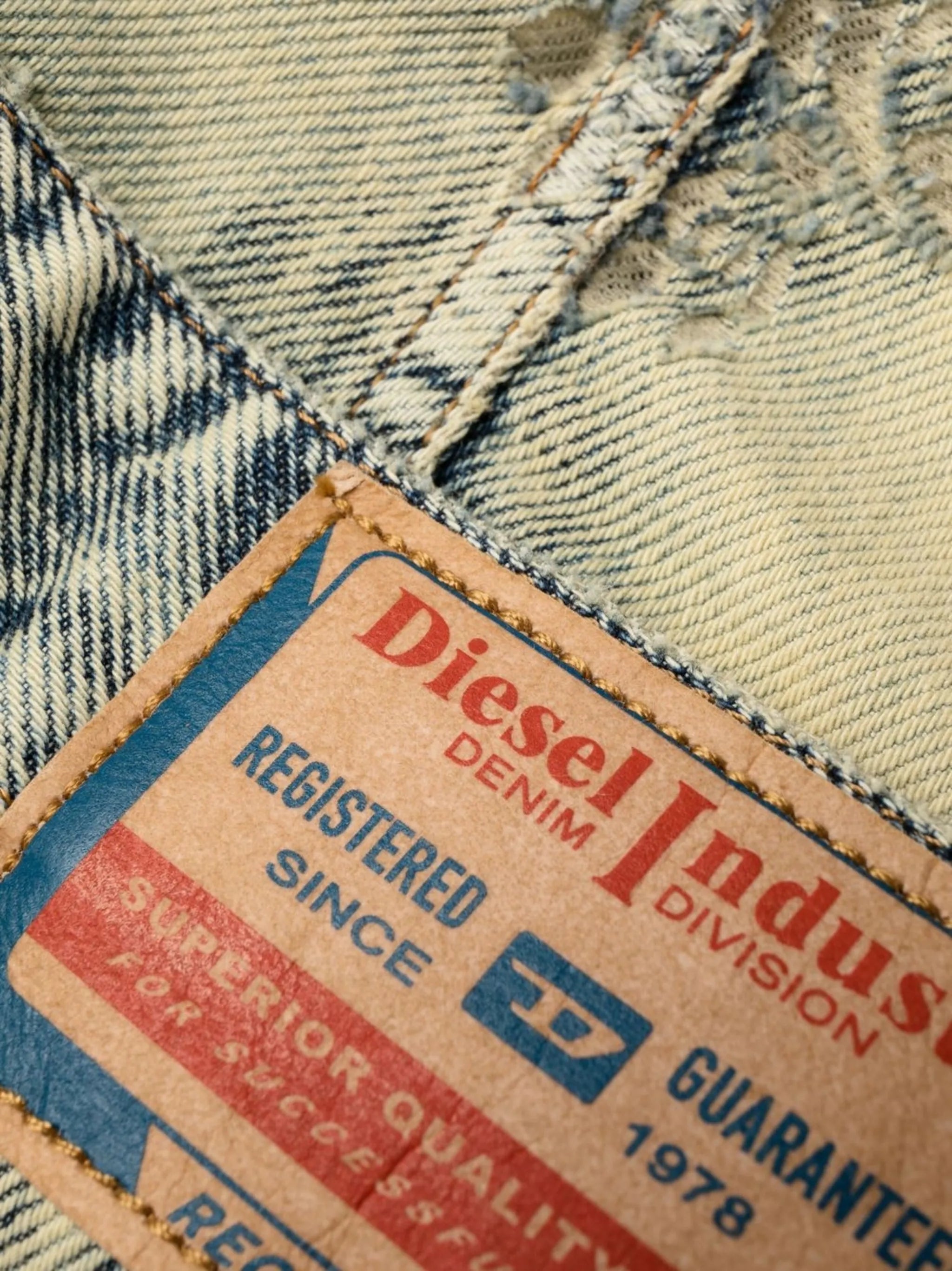 lace-high-waist flared jeans
