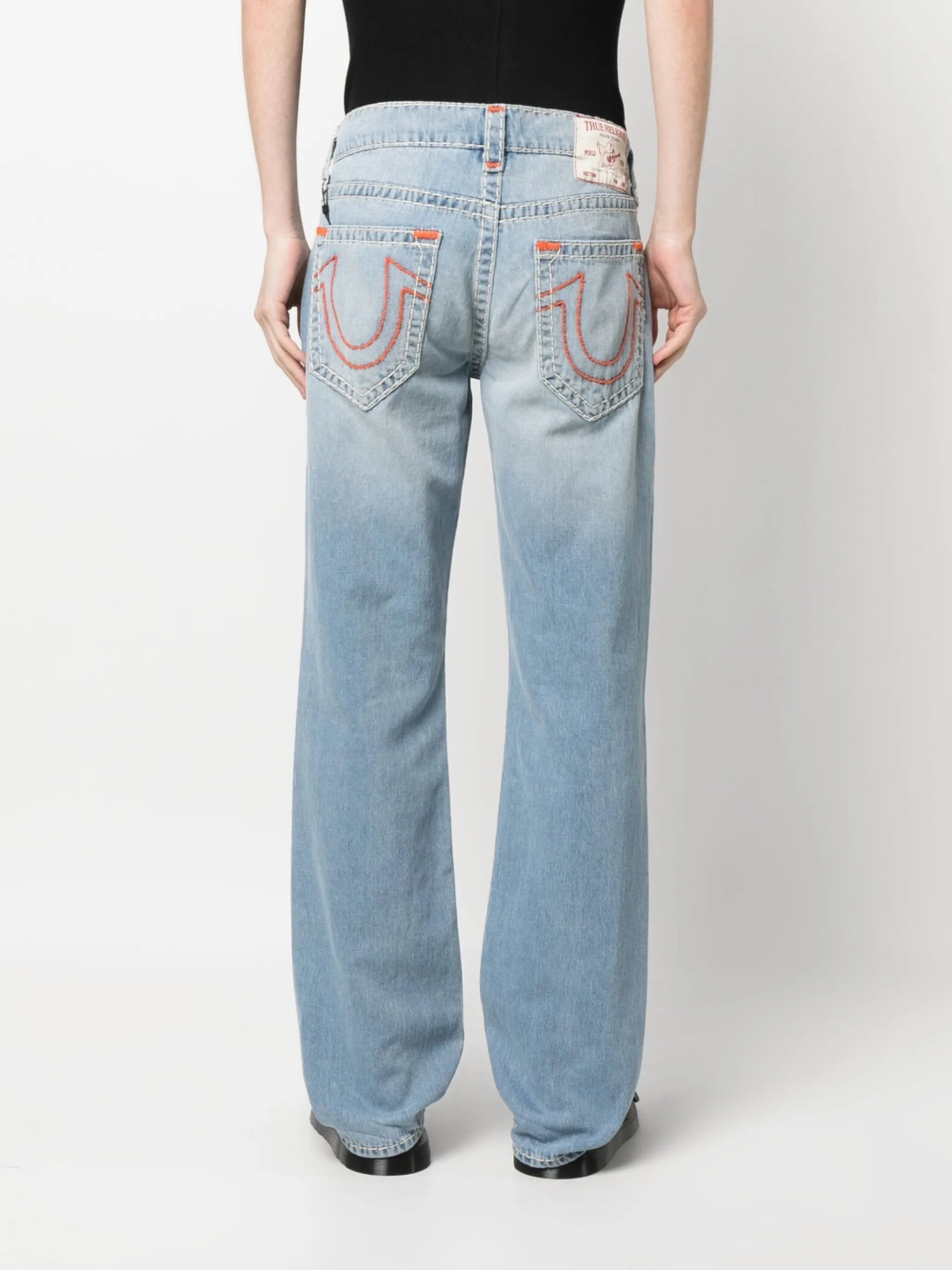 embroidered-logo lose-fit jeans