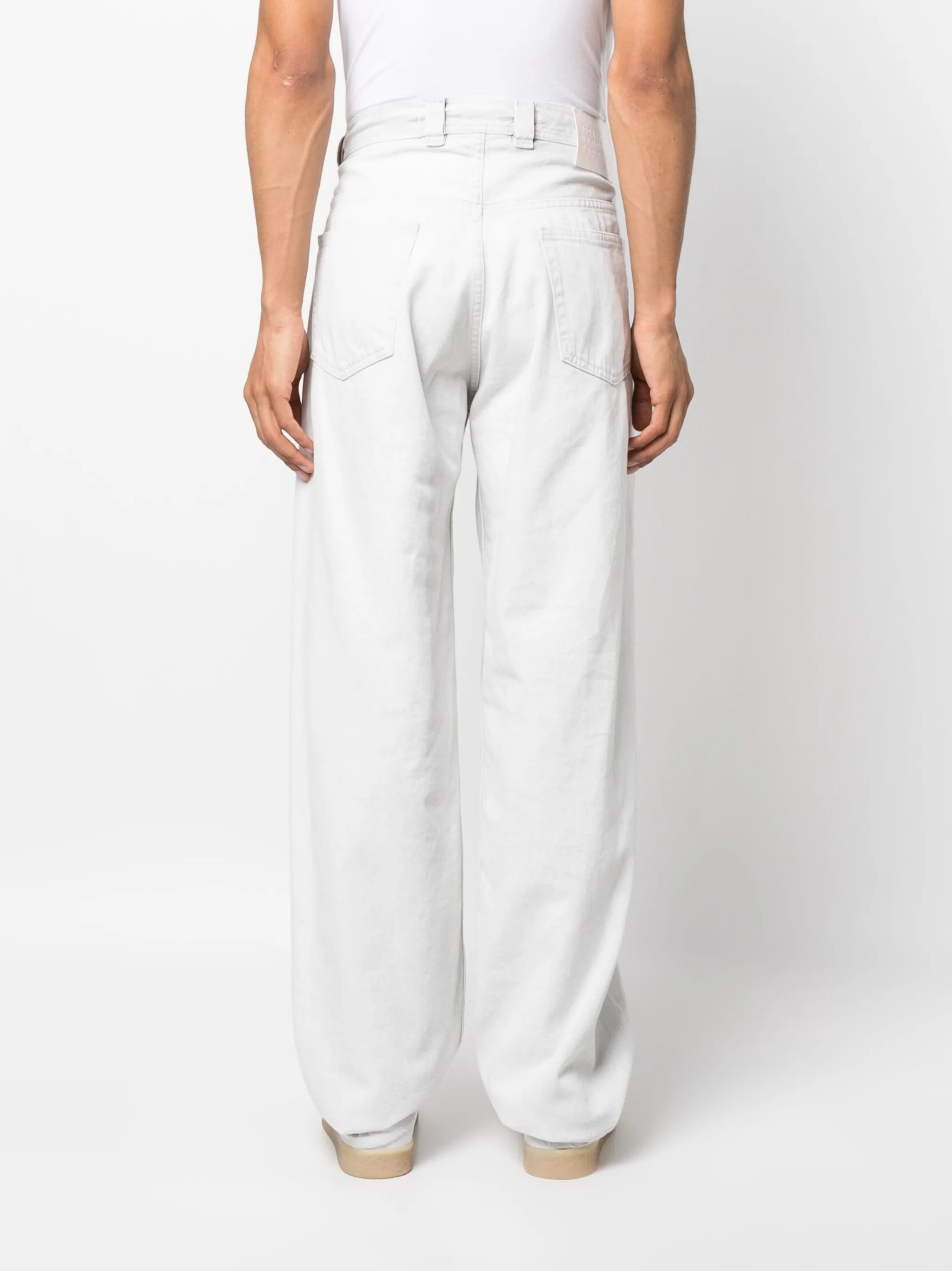 mid-rise straight-leg jeans