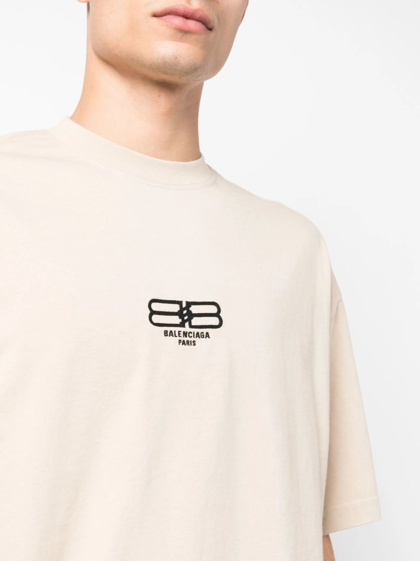 logo-embroidered crew-neck T-shirt