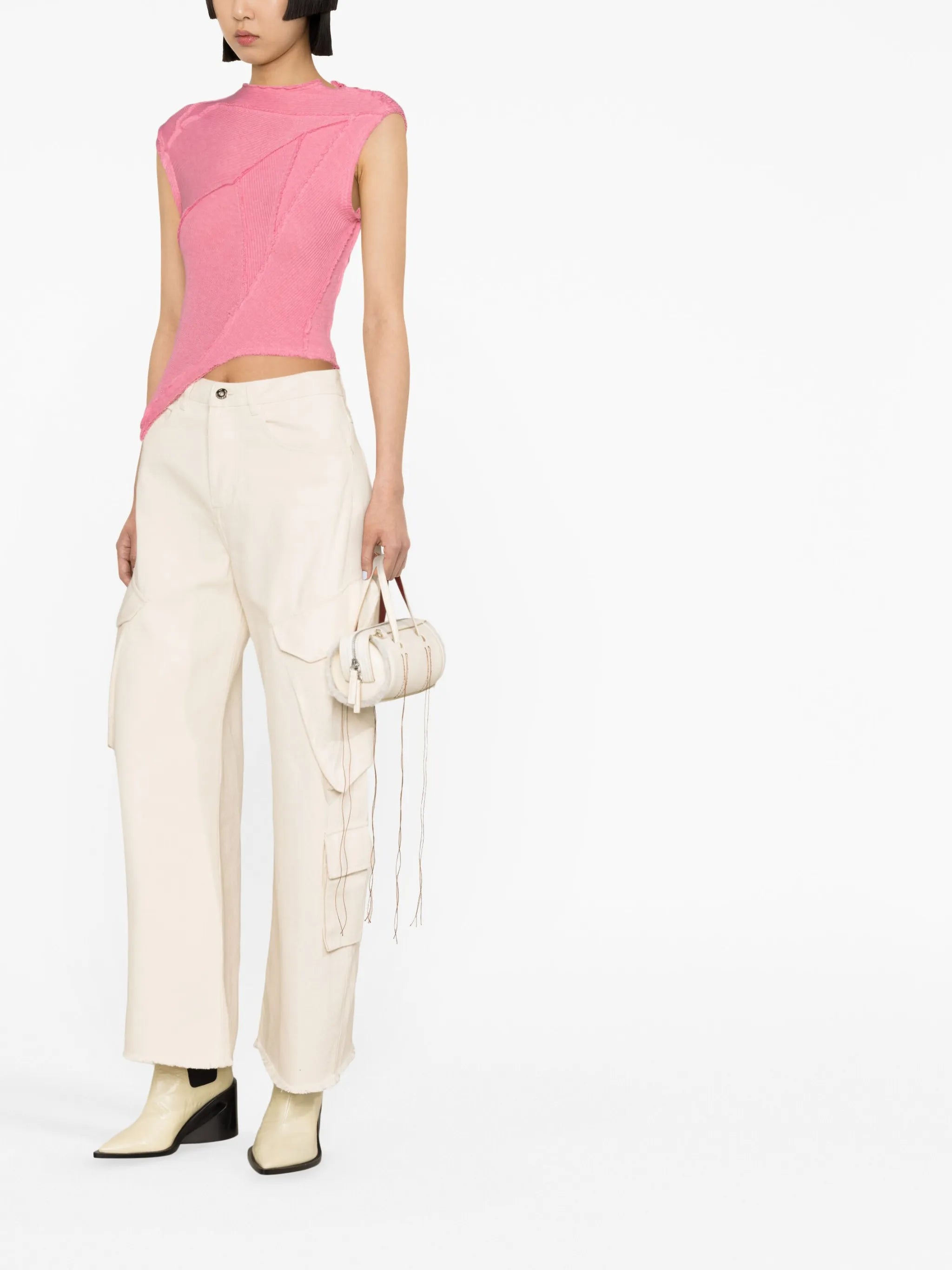 wide-leg cargo jeans