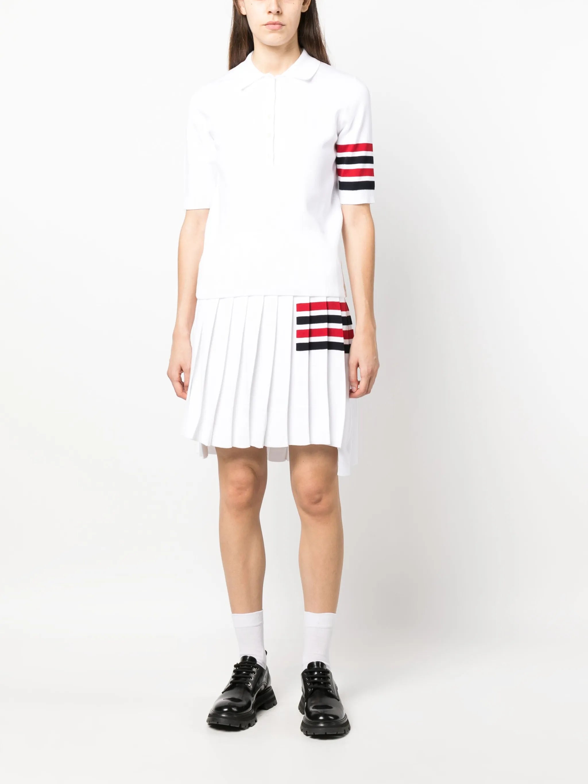 4-Bar pleated skirt