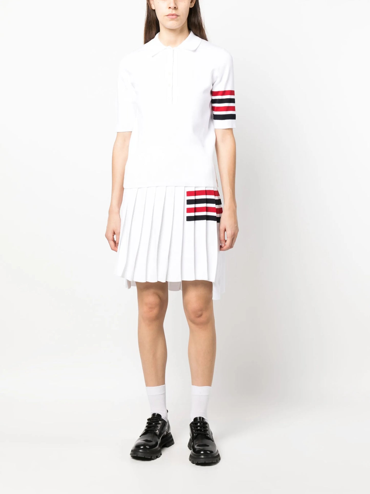 4-Bar pleated skirt