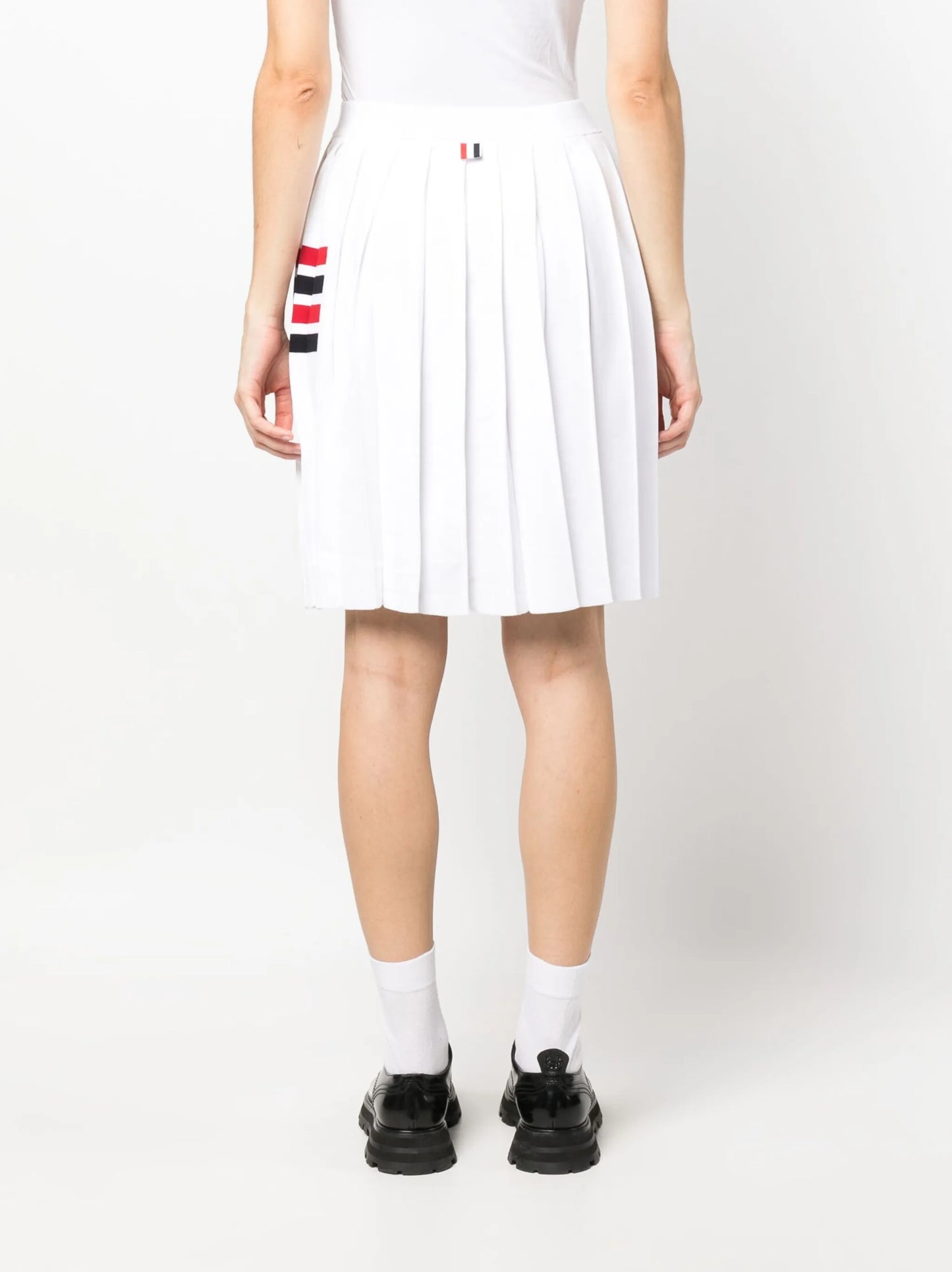 4-Bar pleated skirt
