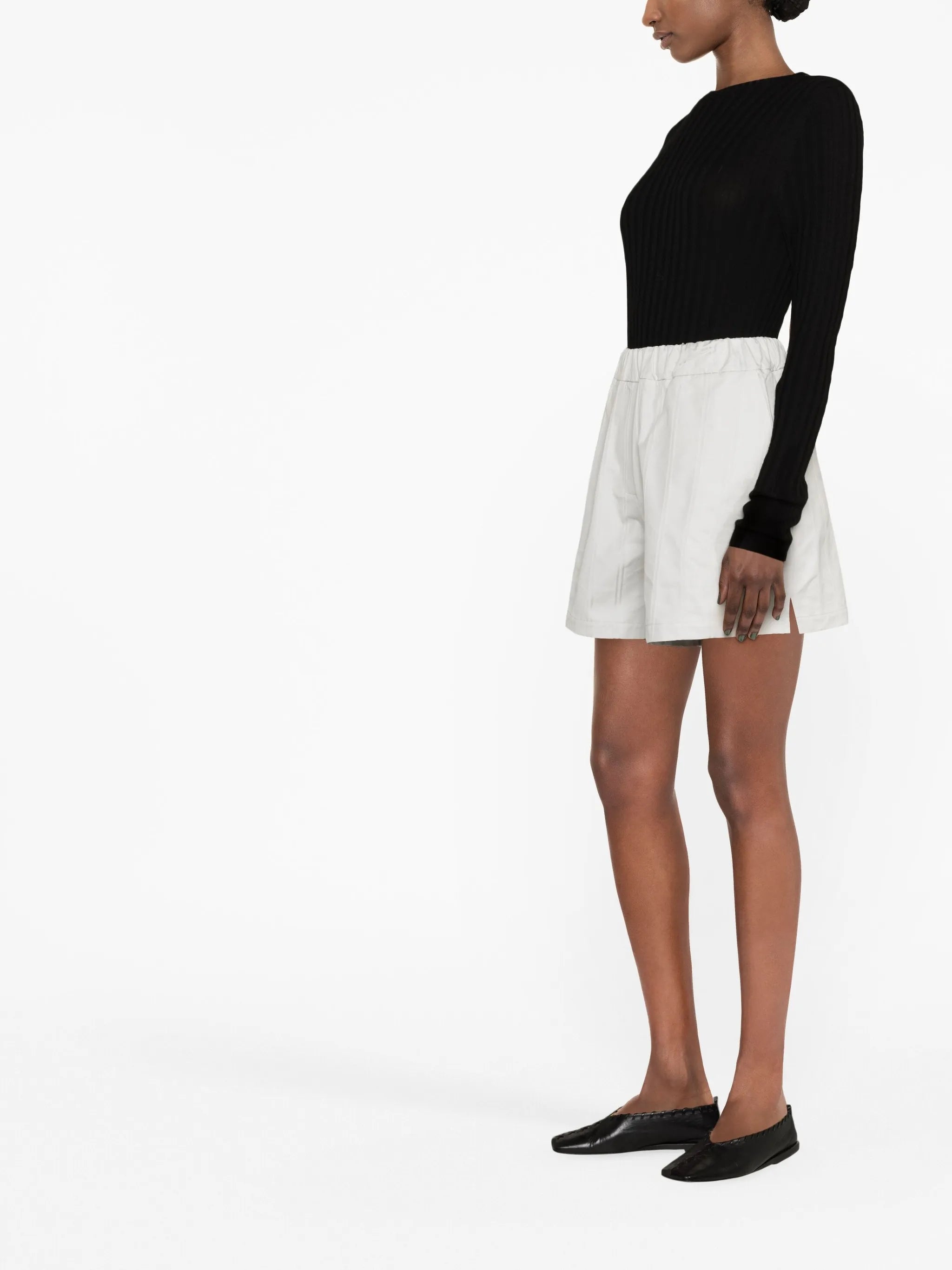 elasticated-waistband cotton shorts