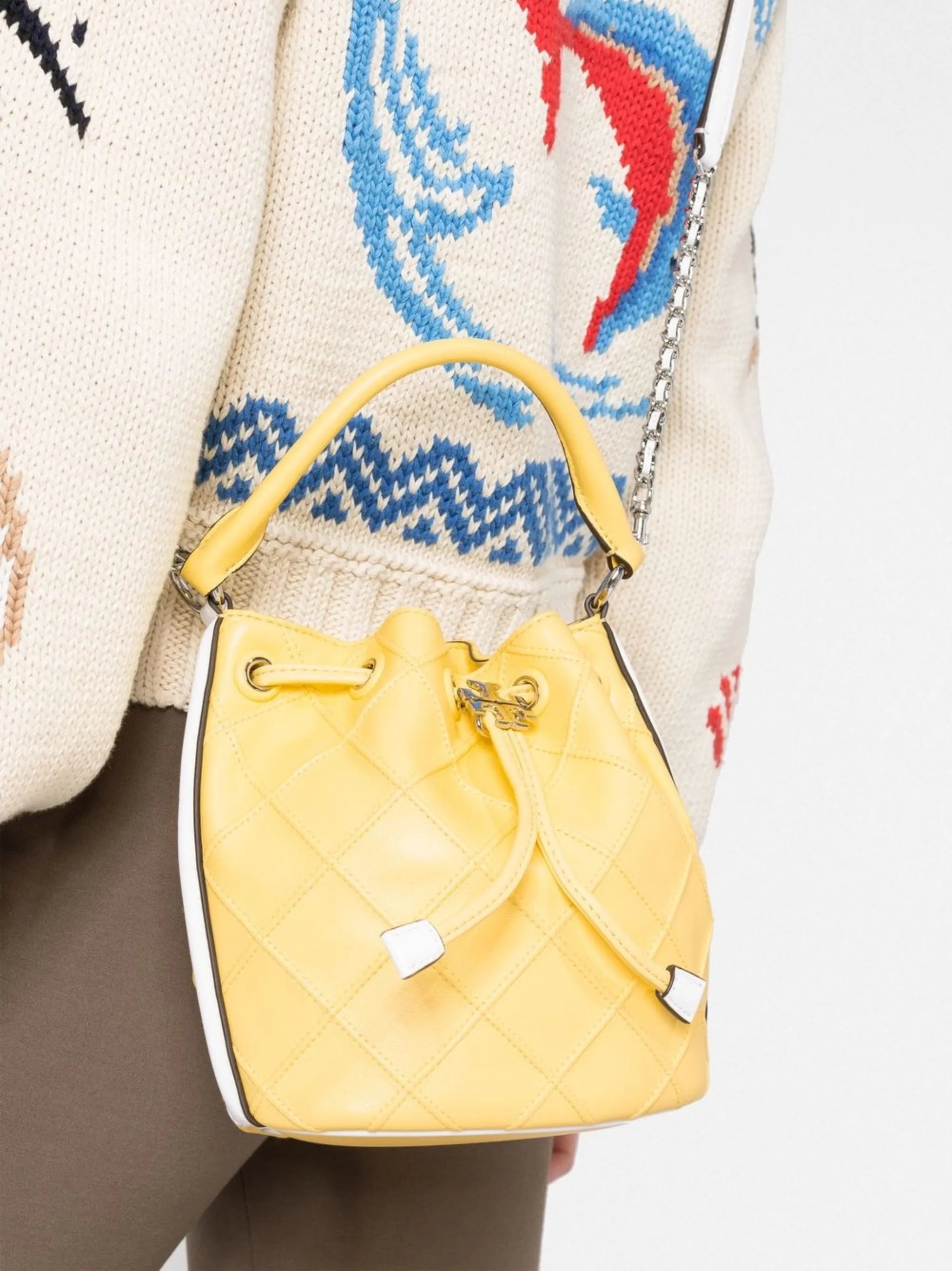 Fleming Soft leather bucket bag