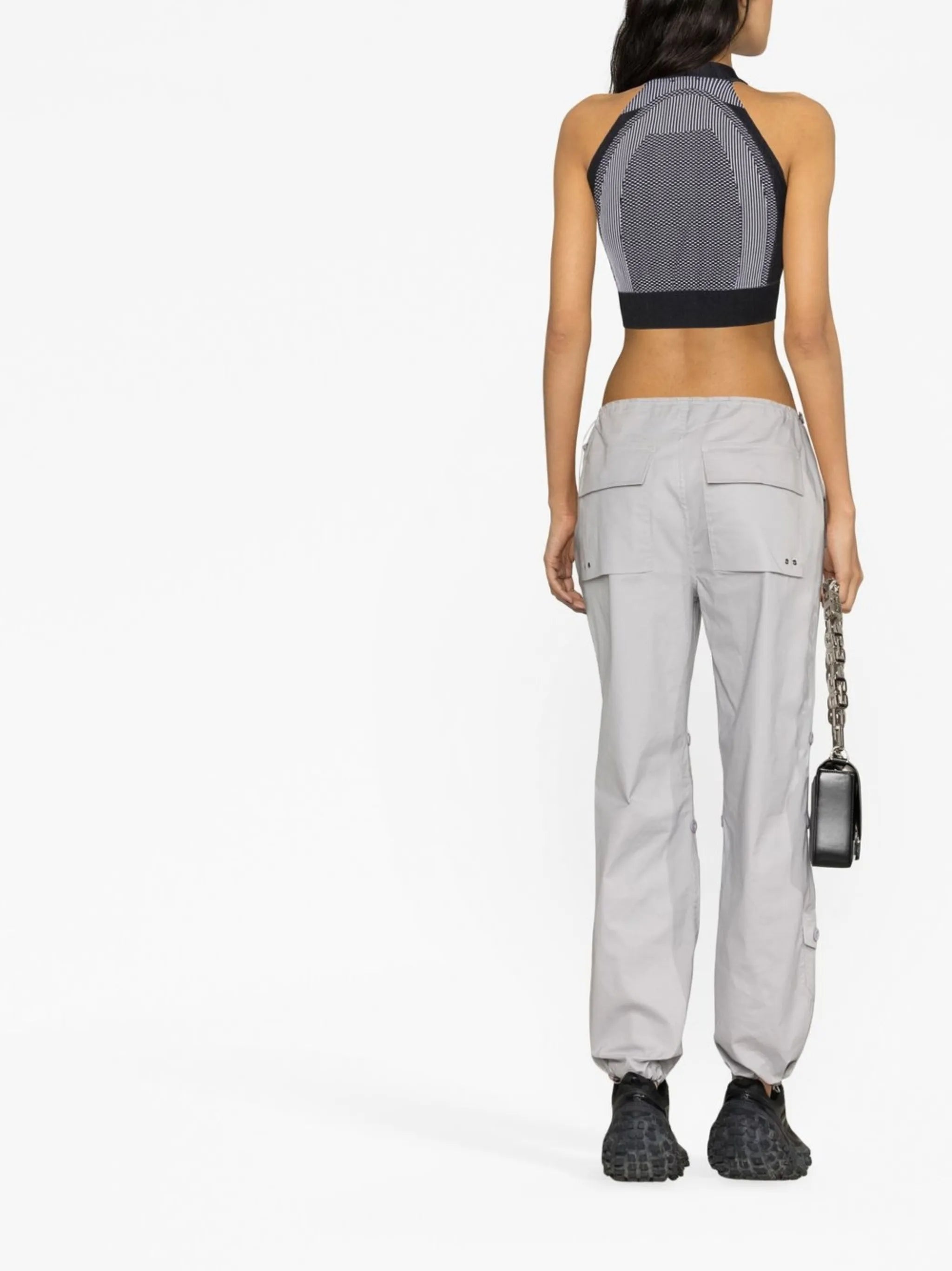 sleeveless cropped top