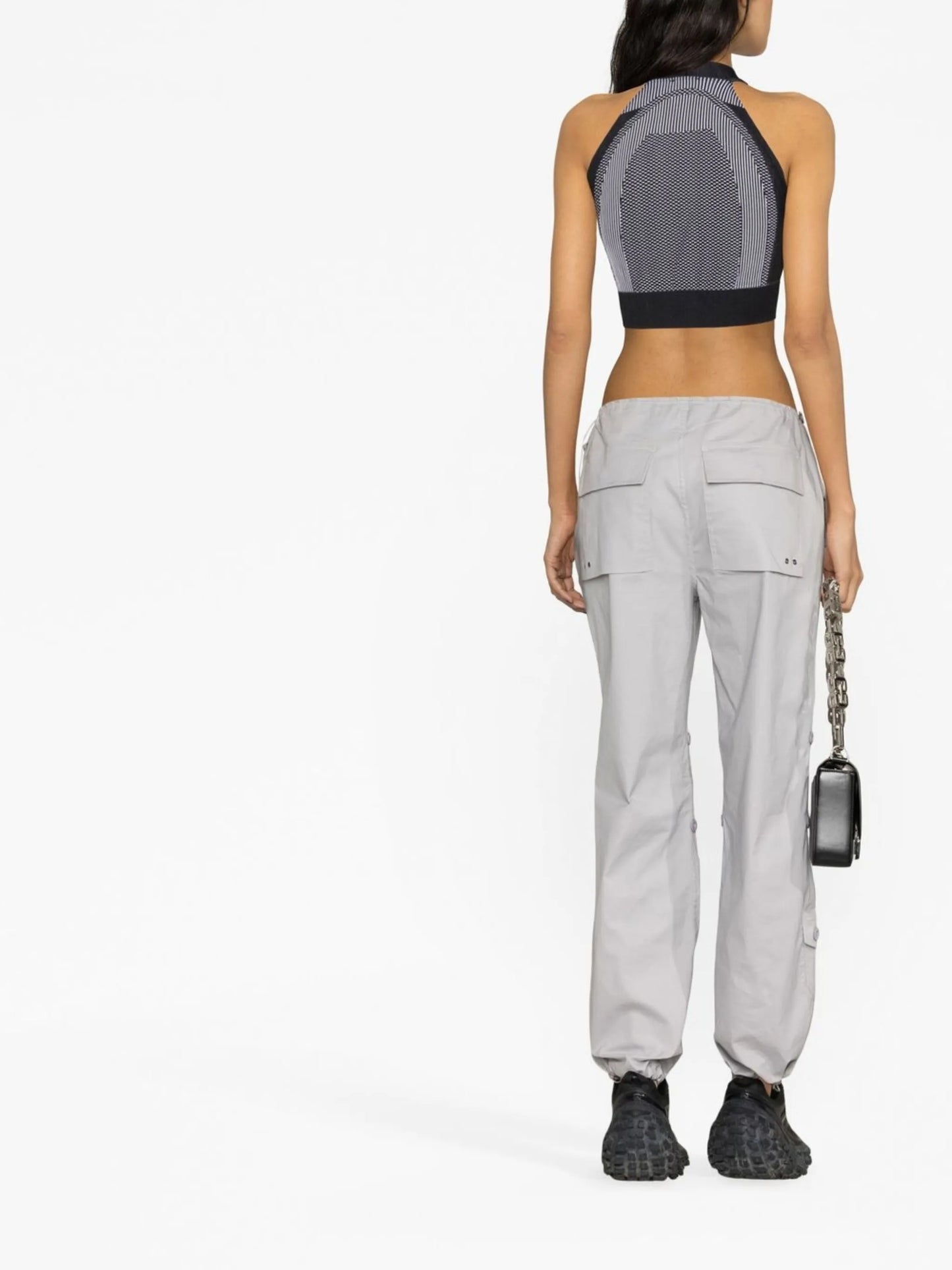 sleeveless cropped top