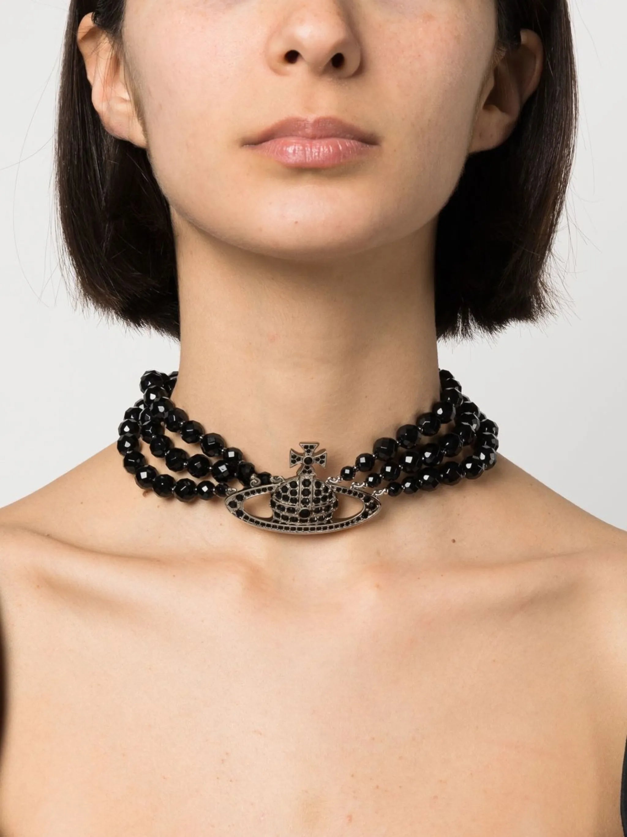 Messaline Orb three-row chocker