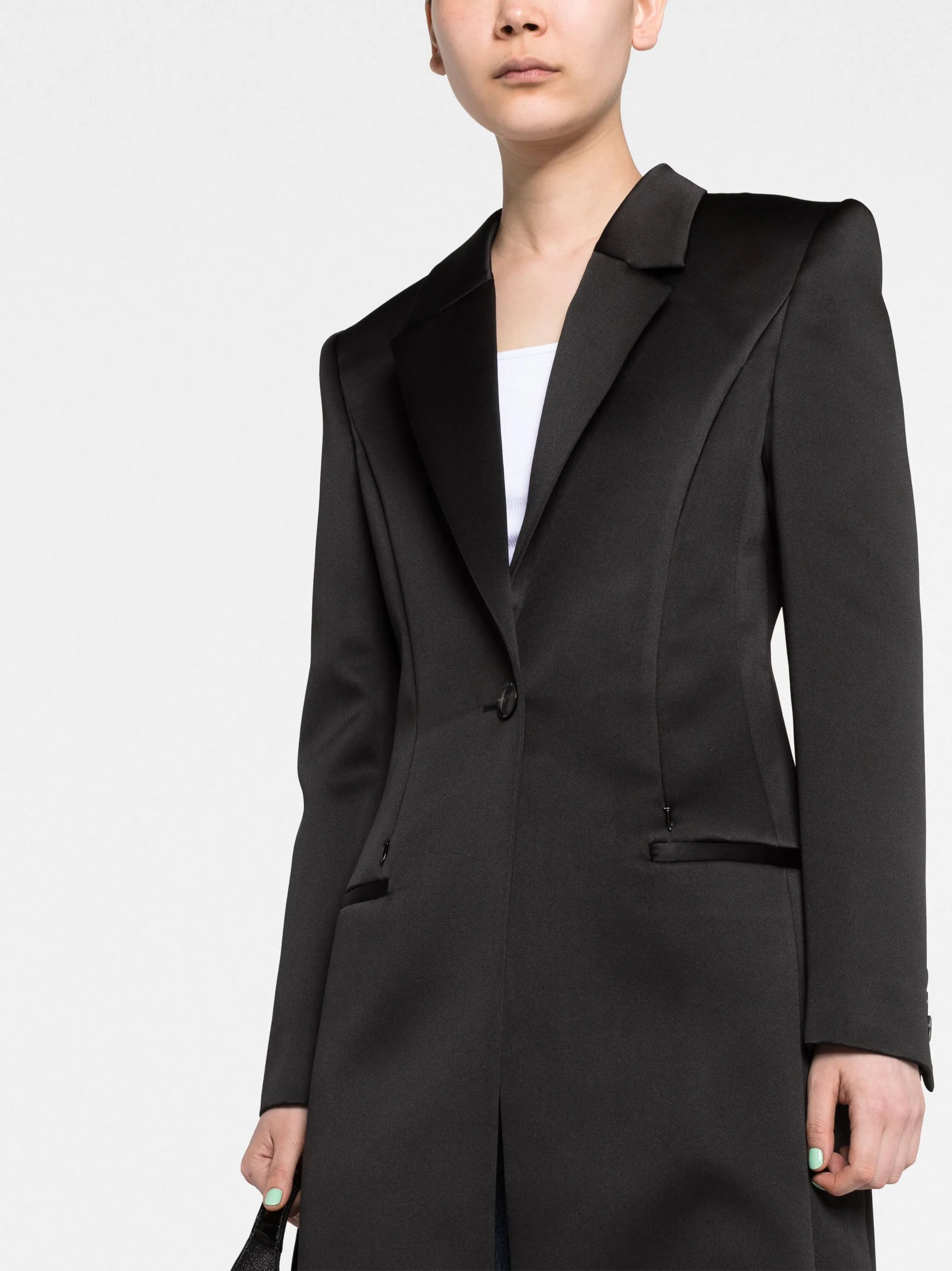 single-breasted mid-length coat