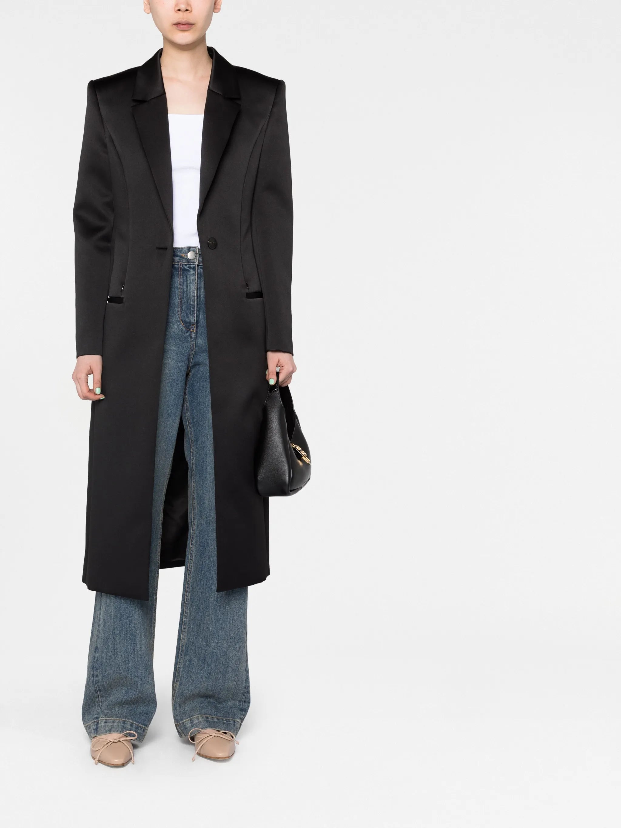 single-breasted mid-length coat