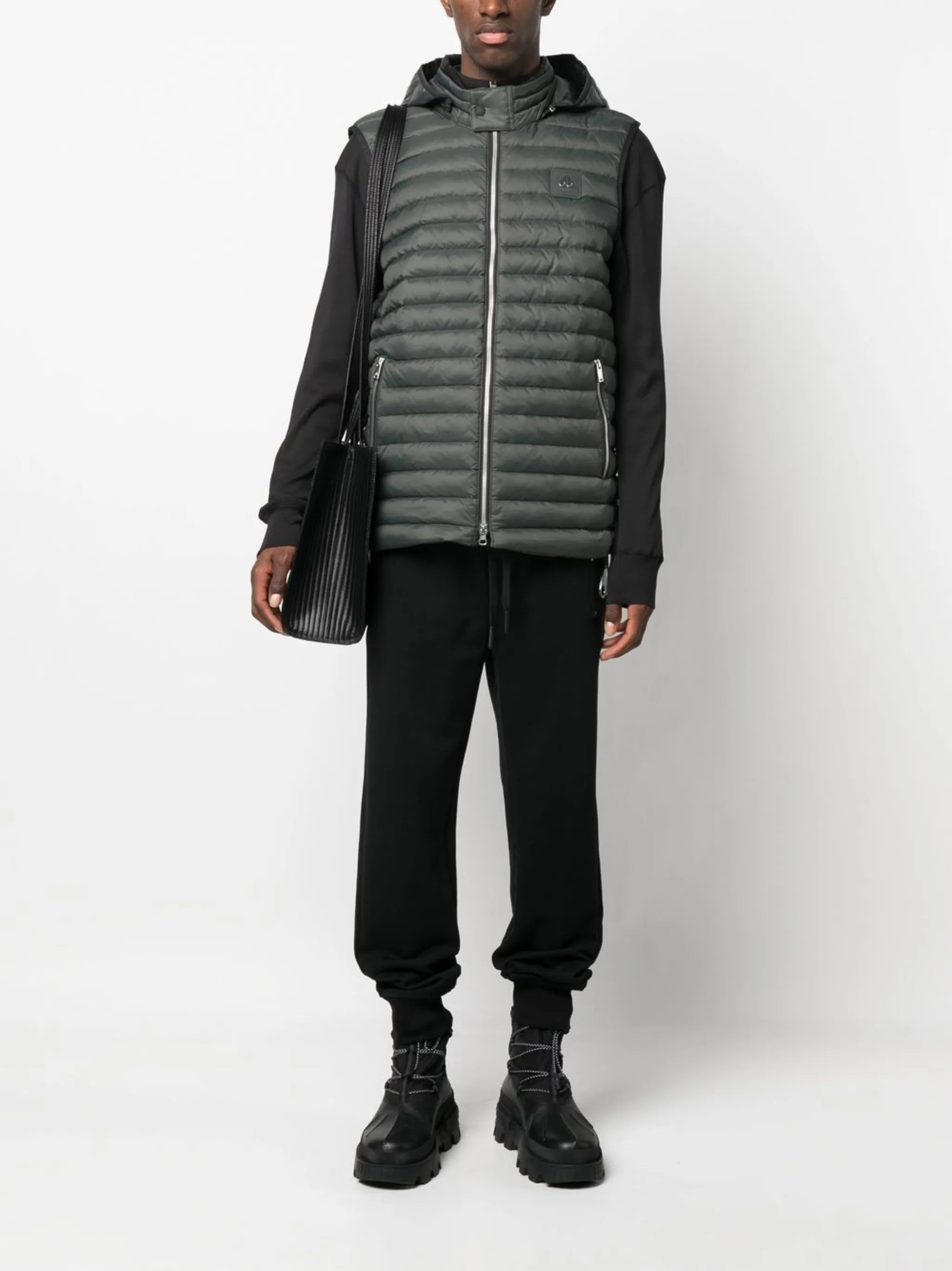 zip-up hooded gillet