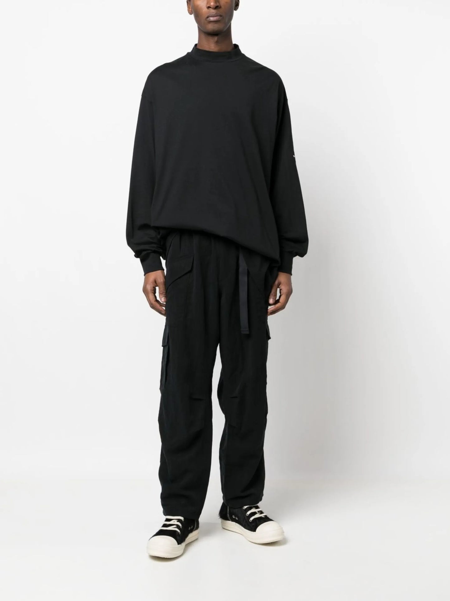 belted cargo trousers