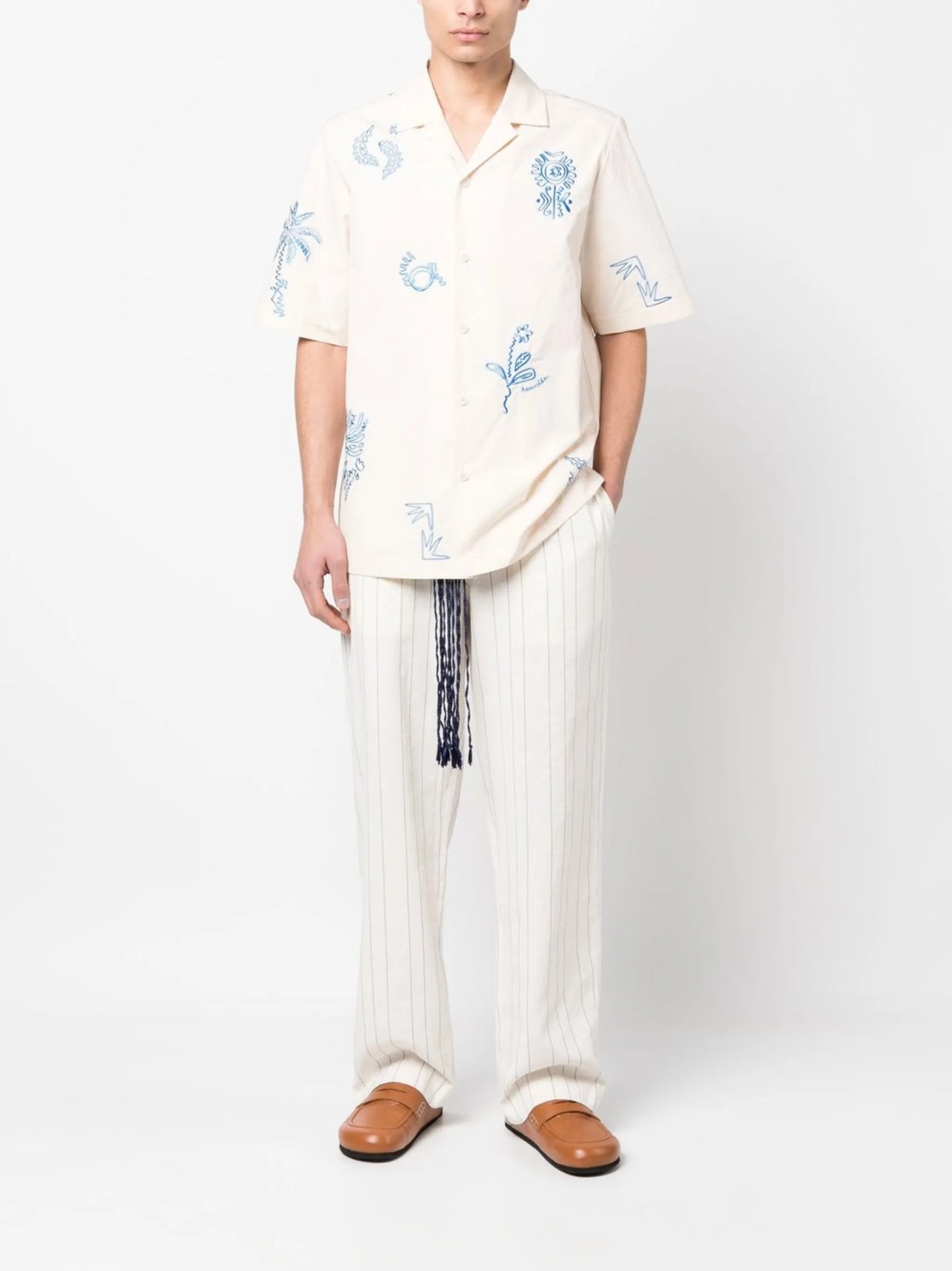 tied-waist pinstripe-pattern trousers