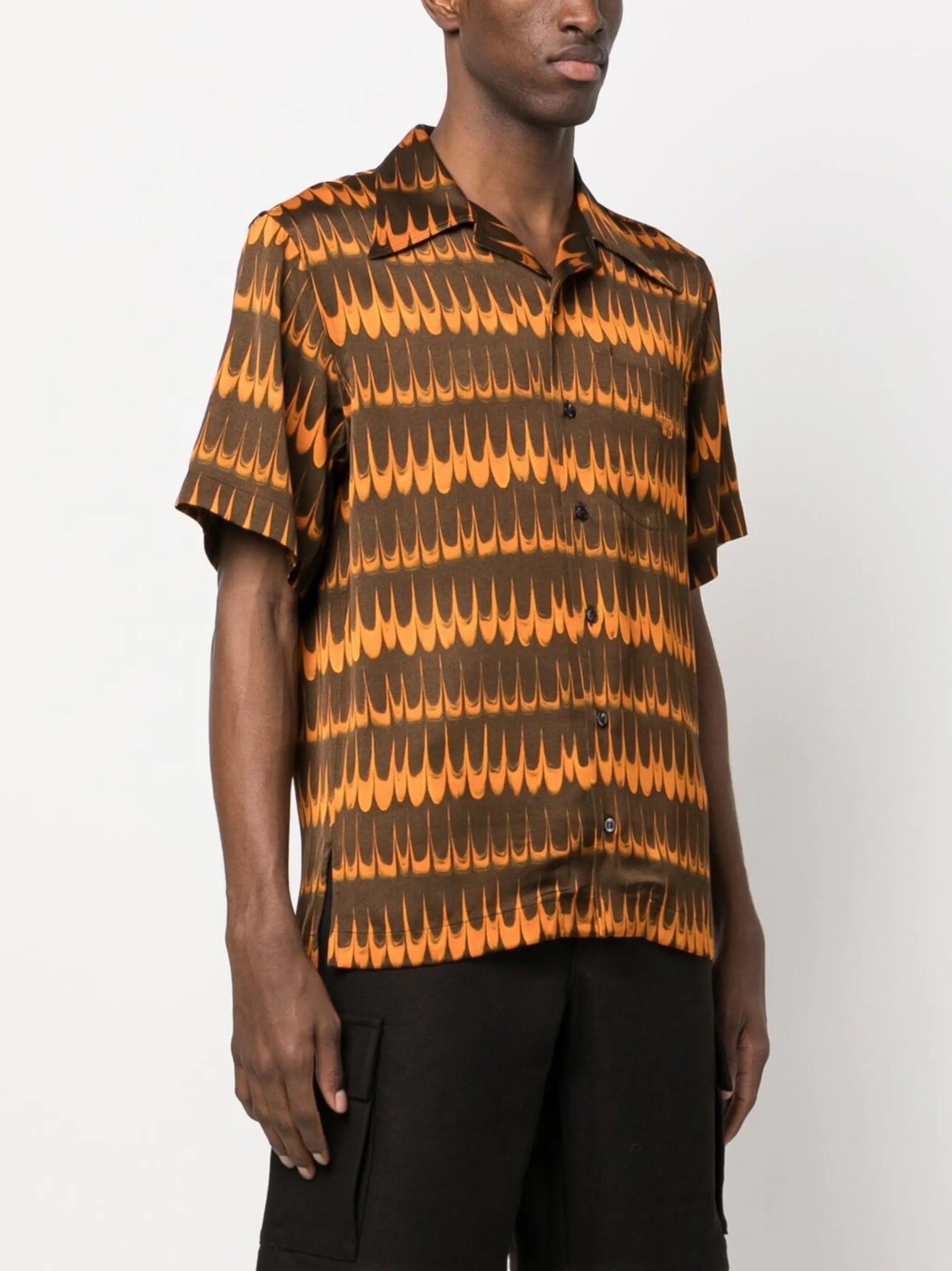 geometric-print short-sleeve shirt