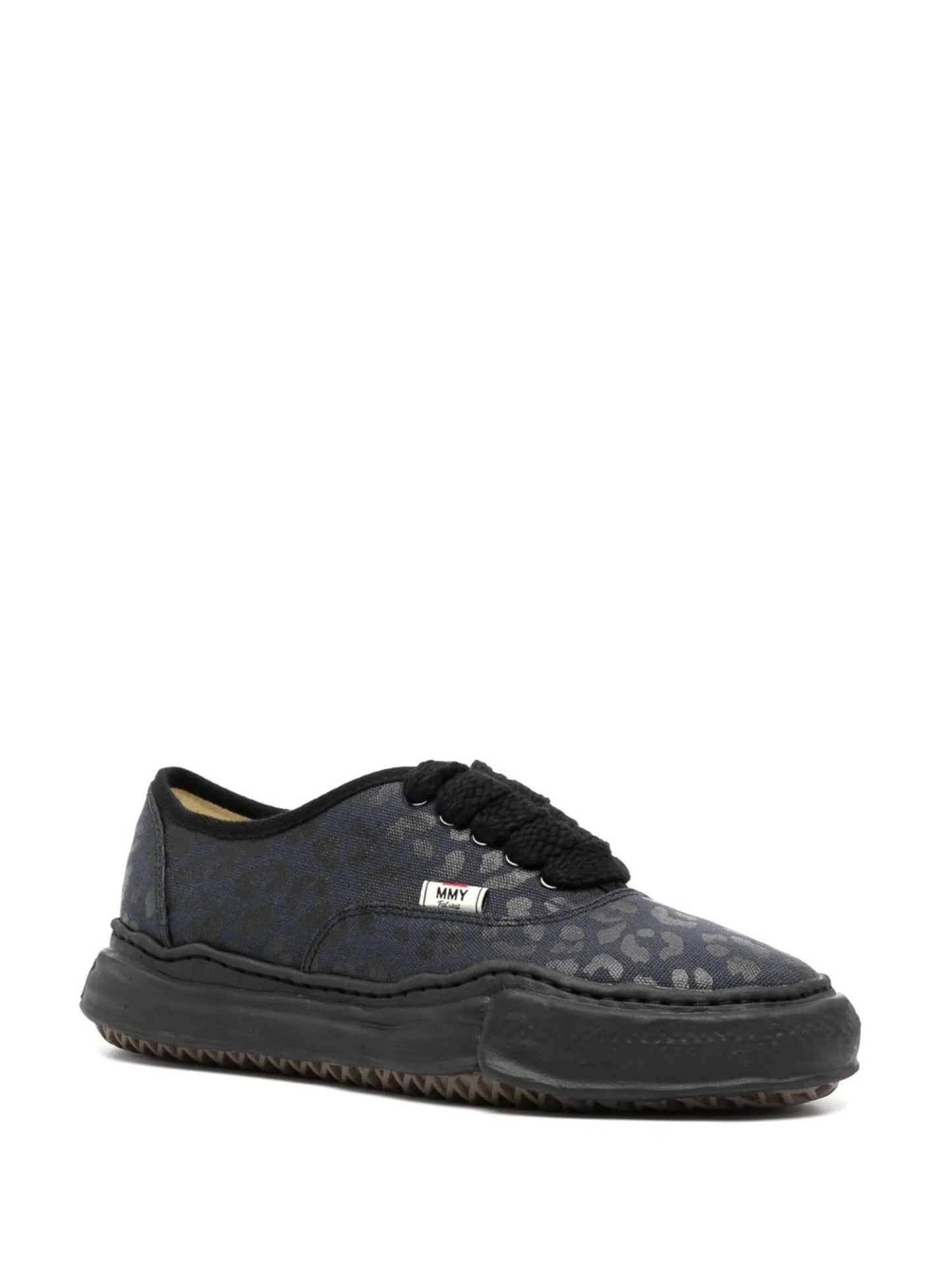 leopard-print low-top sneakers