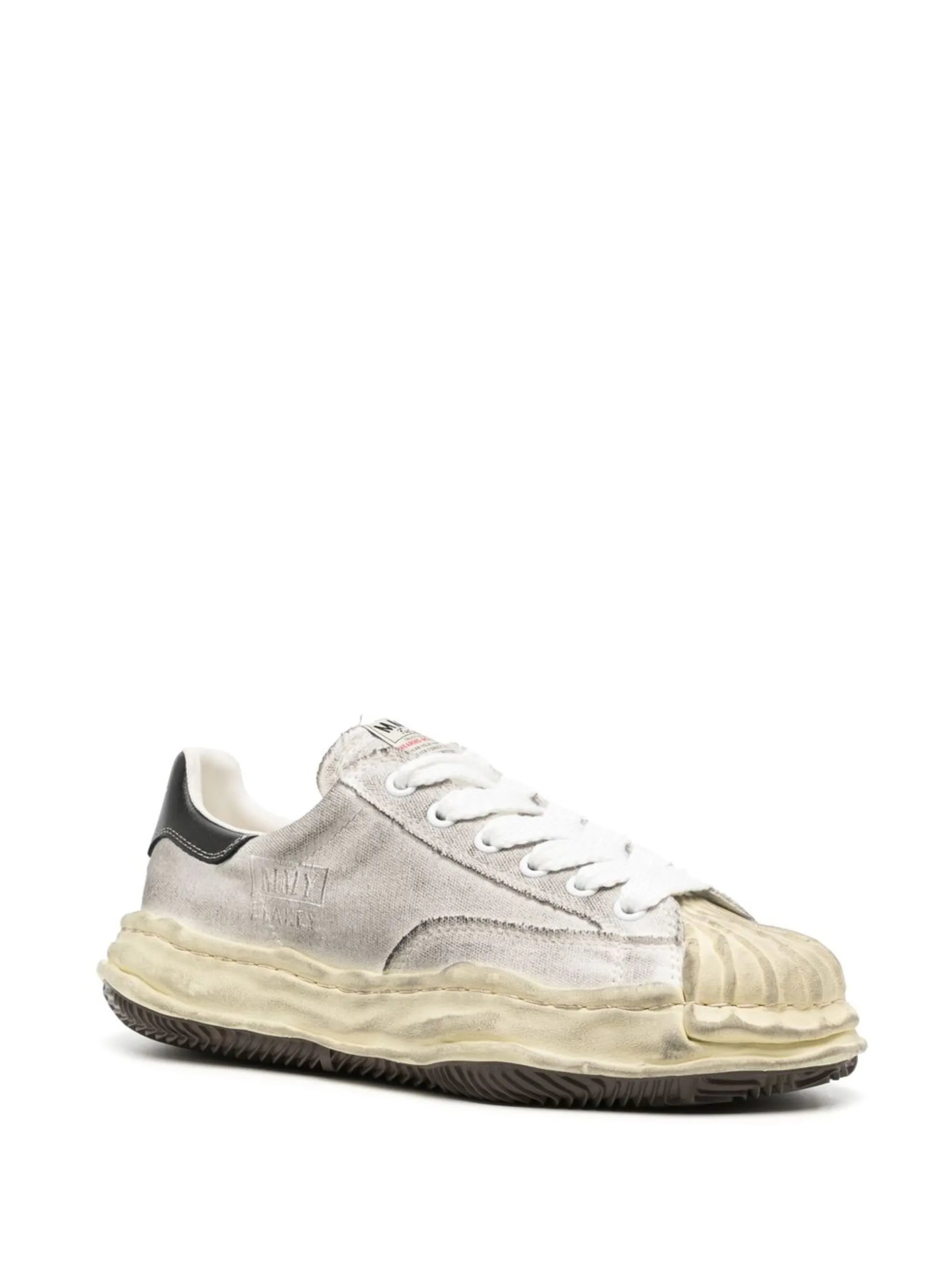 BLAKEY distressed canvas sneakers
