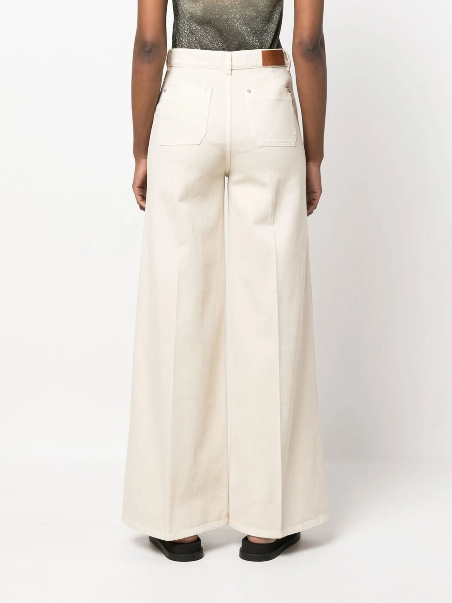 wide-leg denim jeans