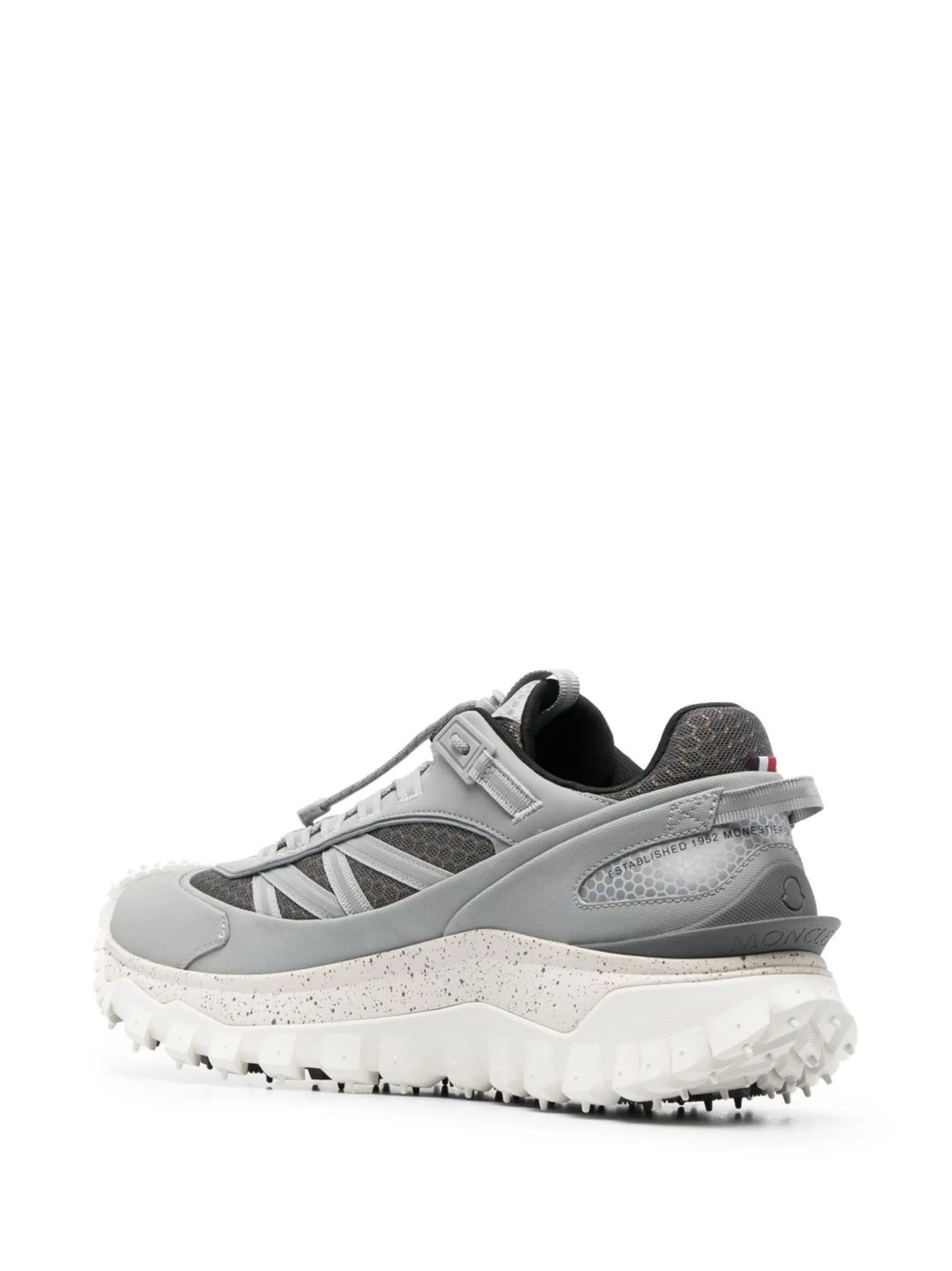 Trailgrip reflective low-top sneakers