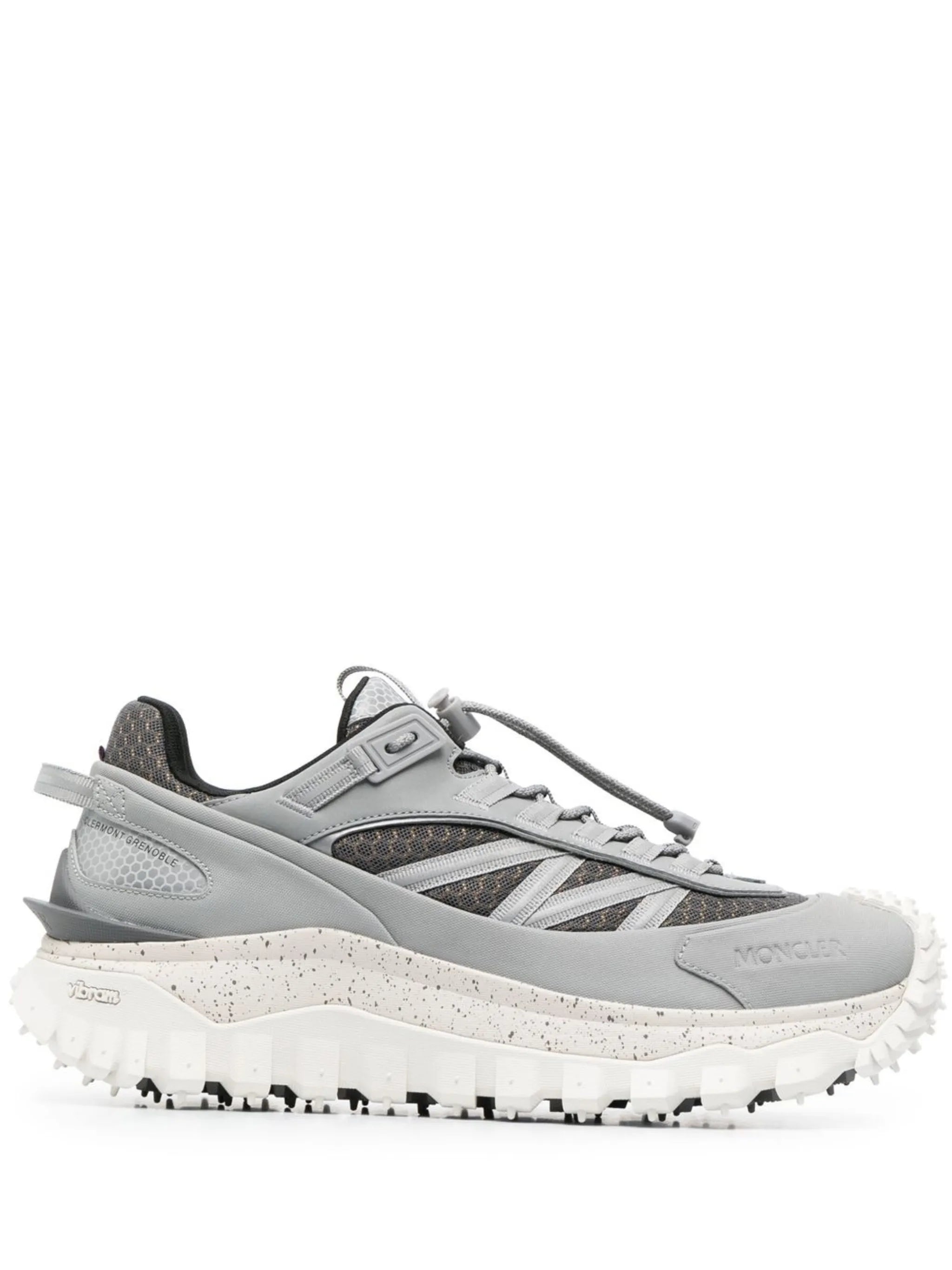 Trailgrip reflective low-top sneakers