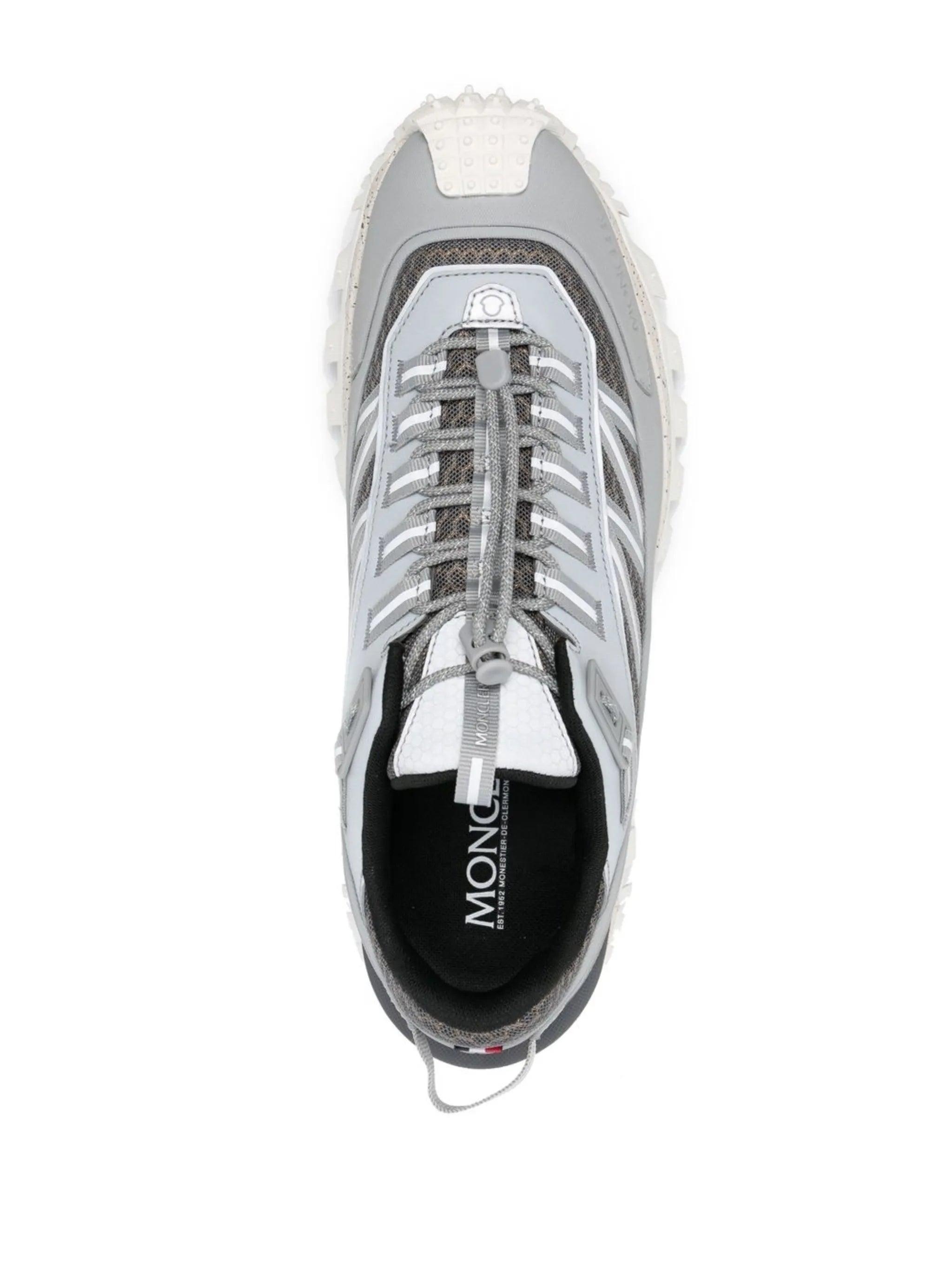 Trailgrip reflective low-top sneakers