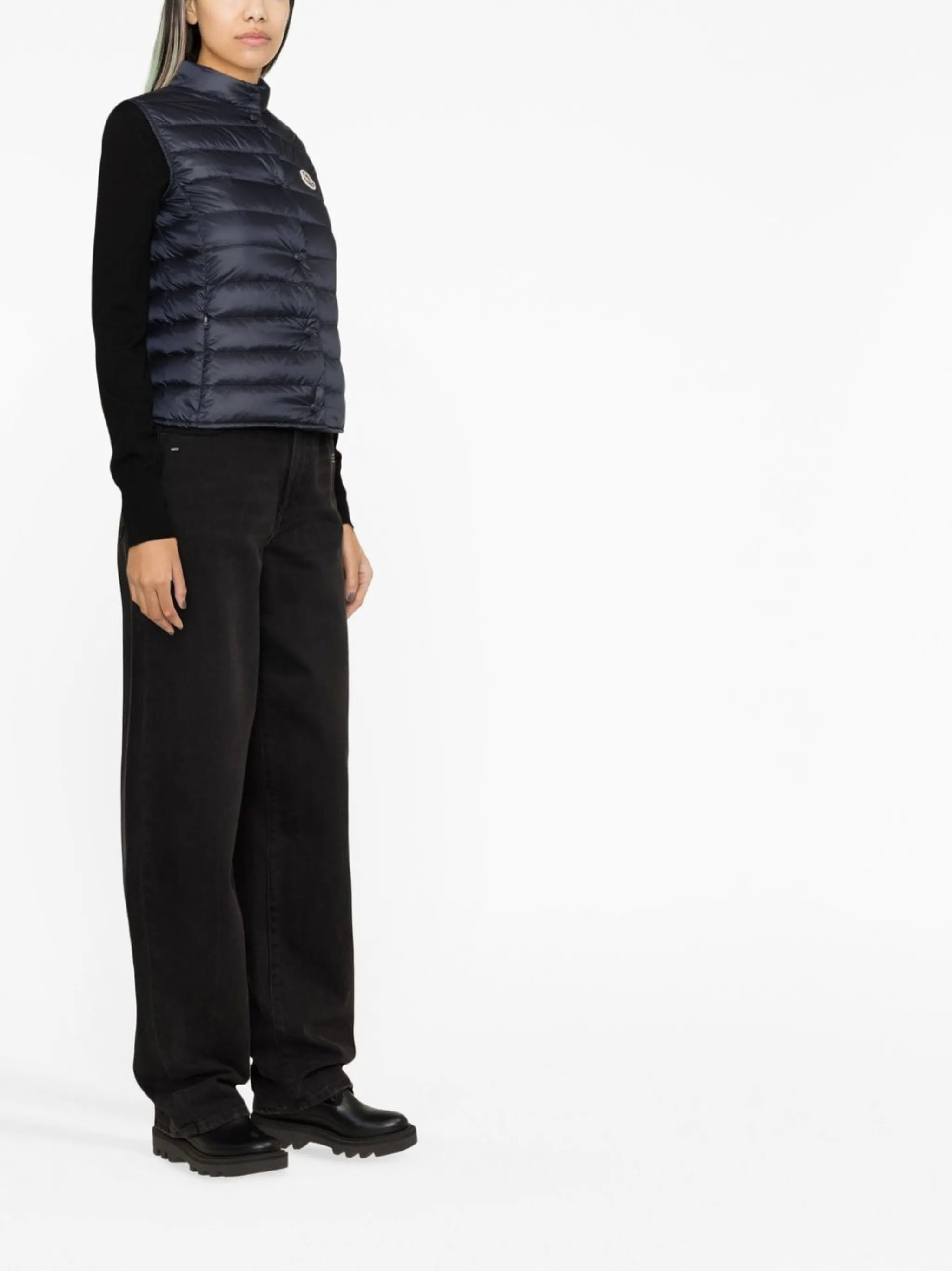 padded logo-patch gilet