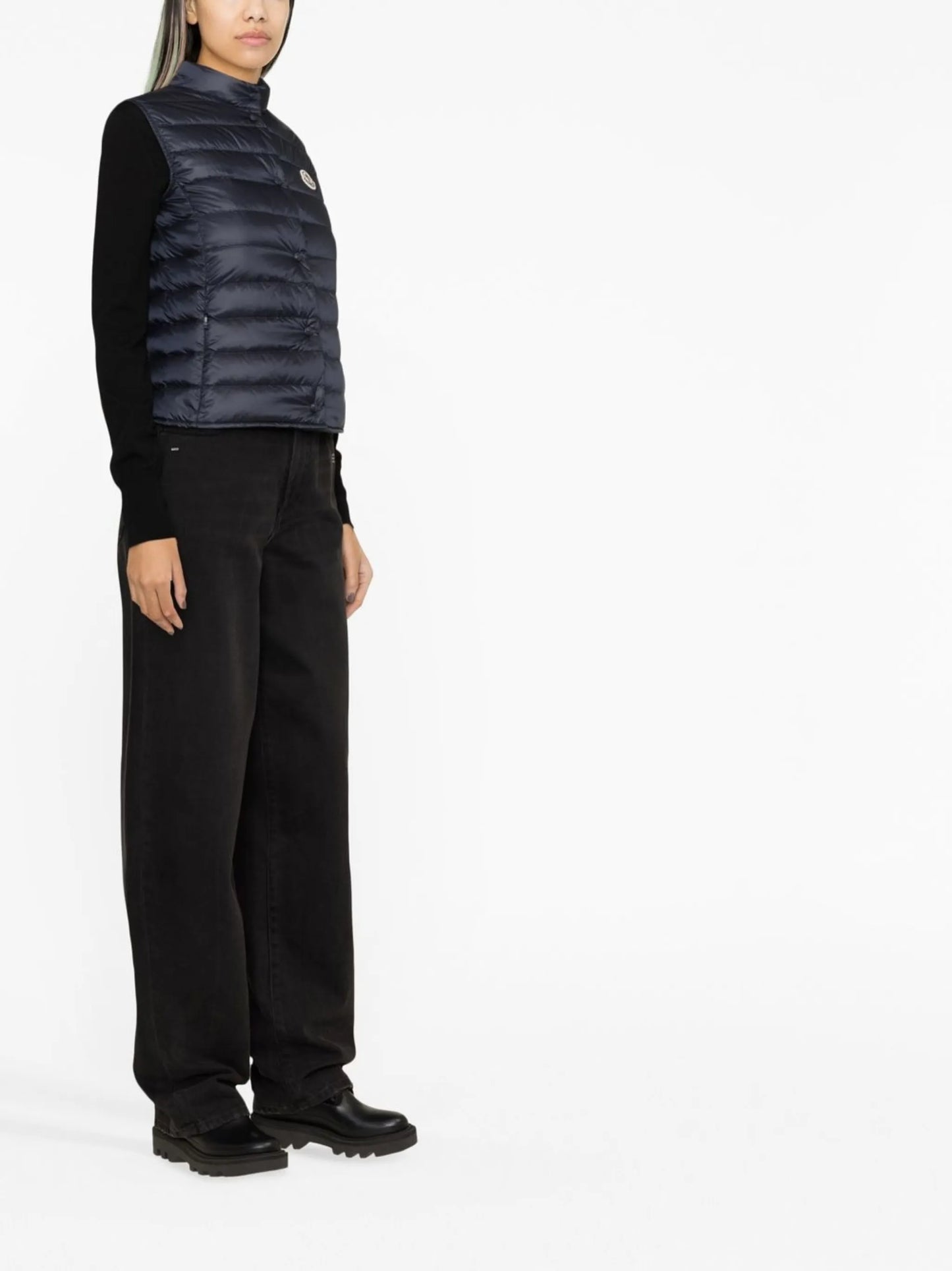 padded logo-patch gilet
