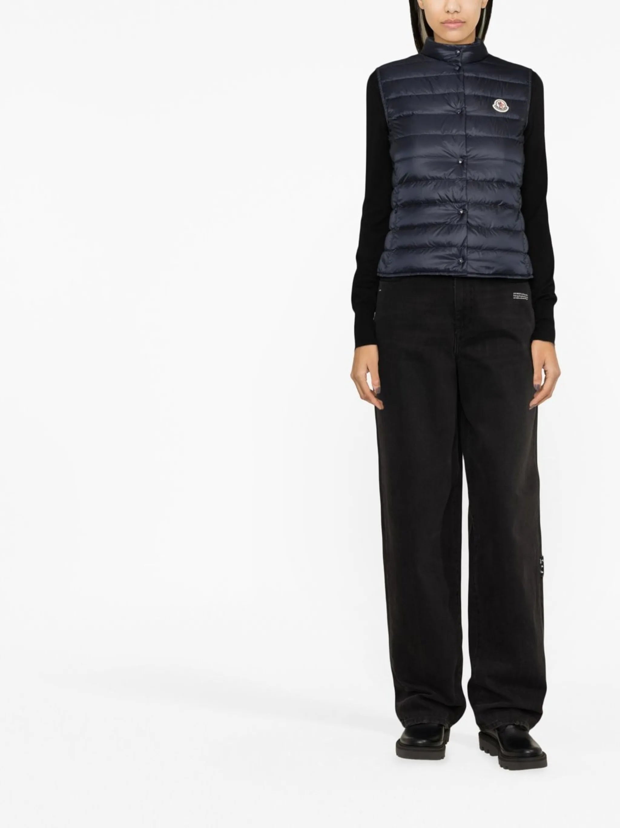 padded logo-patch gilet