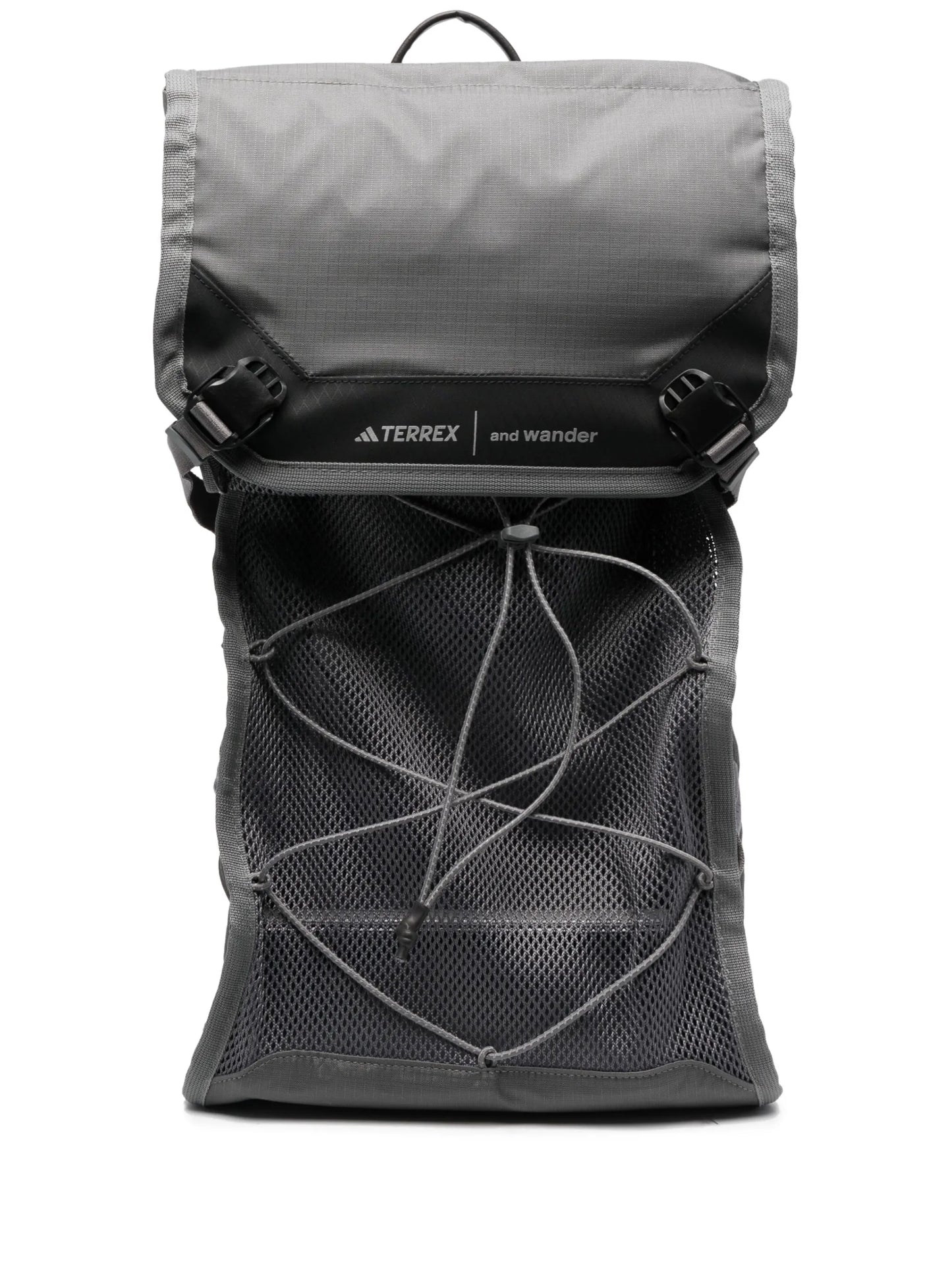 x and Wander Terrex Awdr backpack