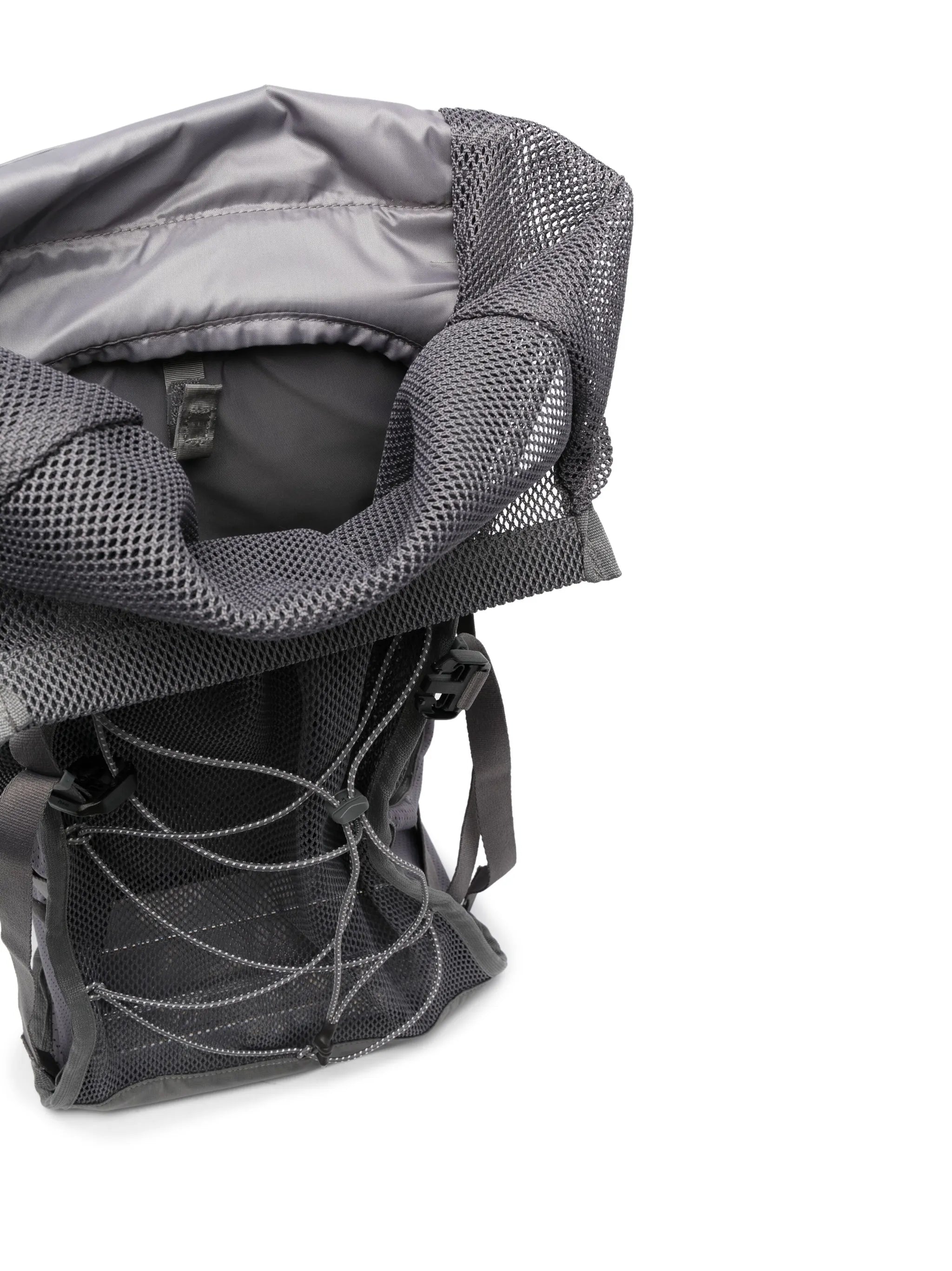 x and Wander Terrex Awdr backpack