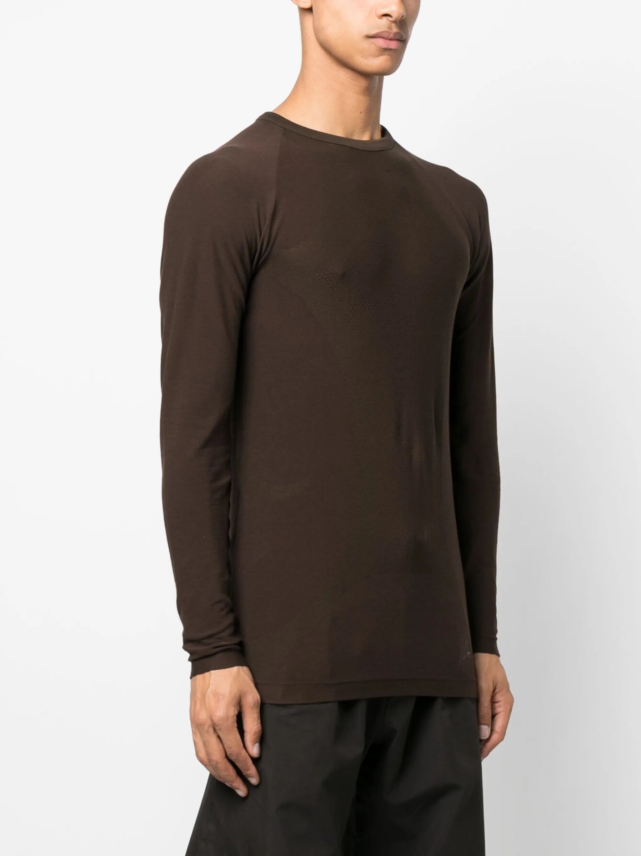 seamless long-sleeve T-shirt