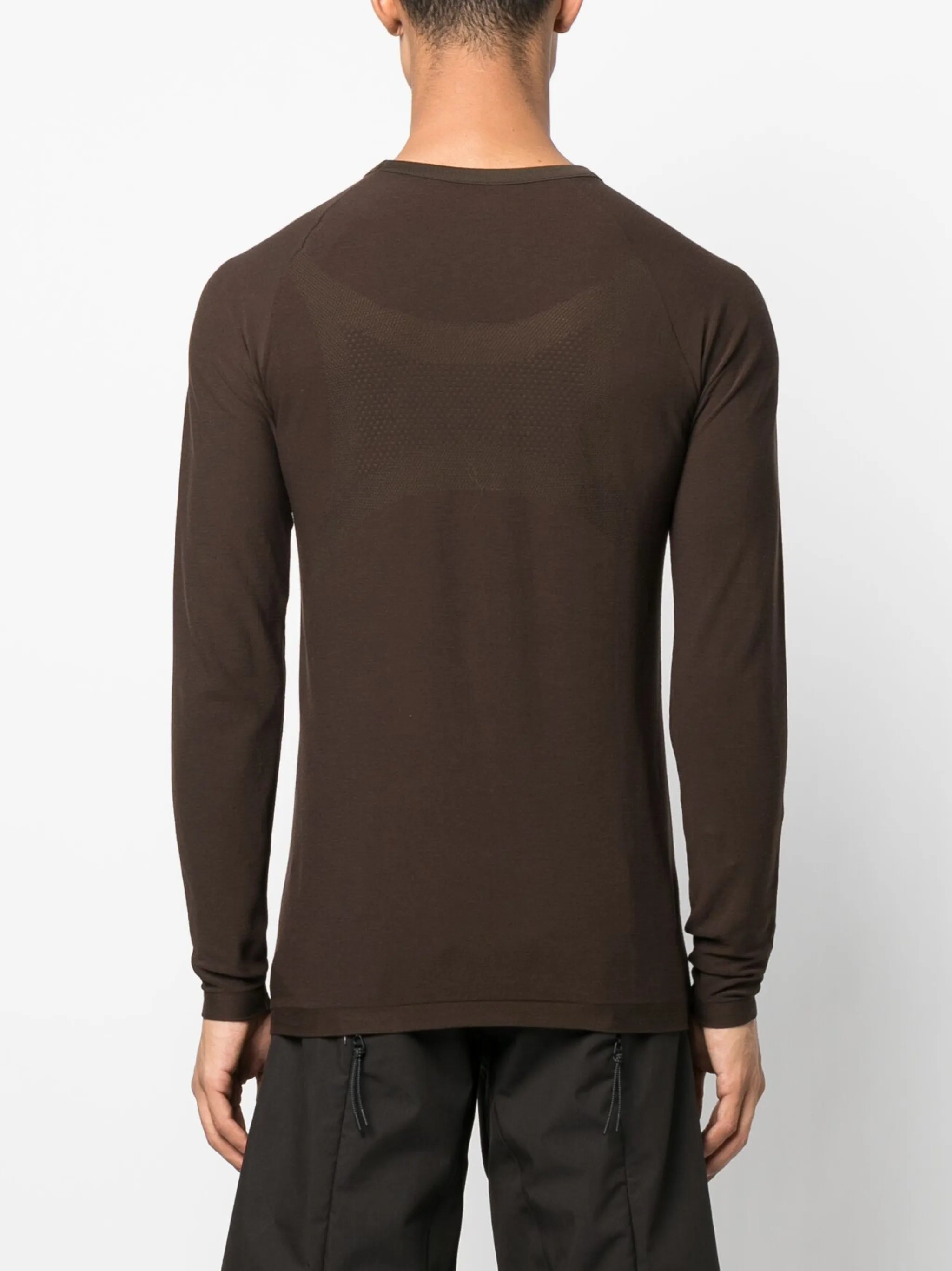 seamless long-sleeve T-shirt