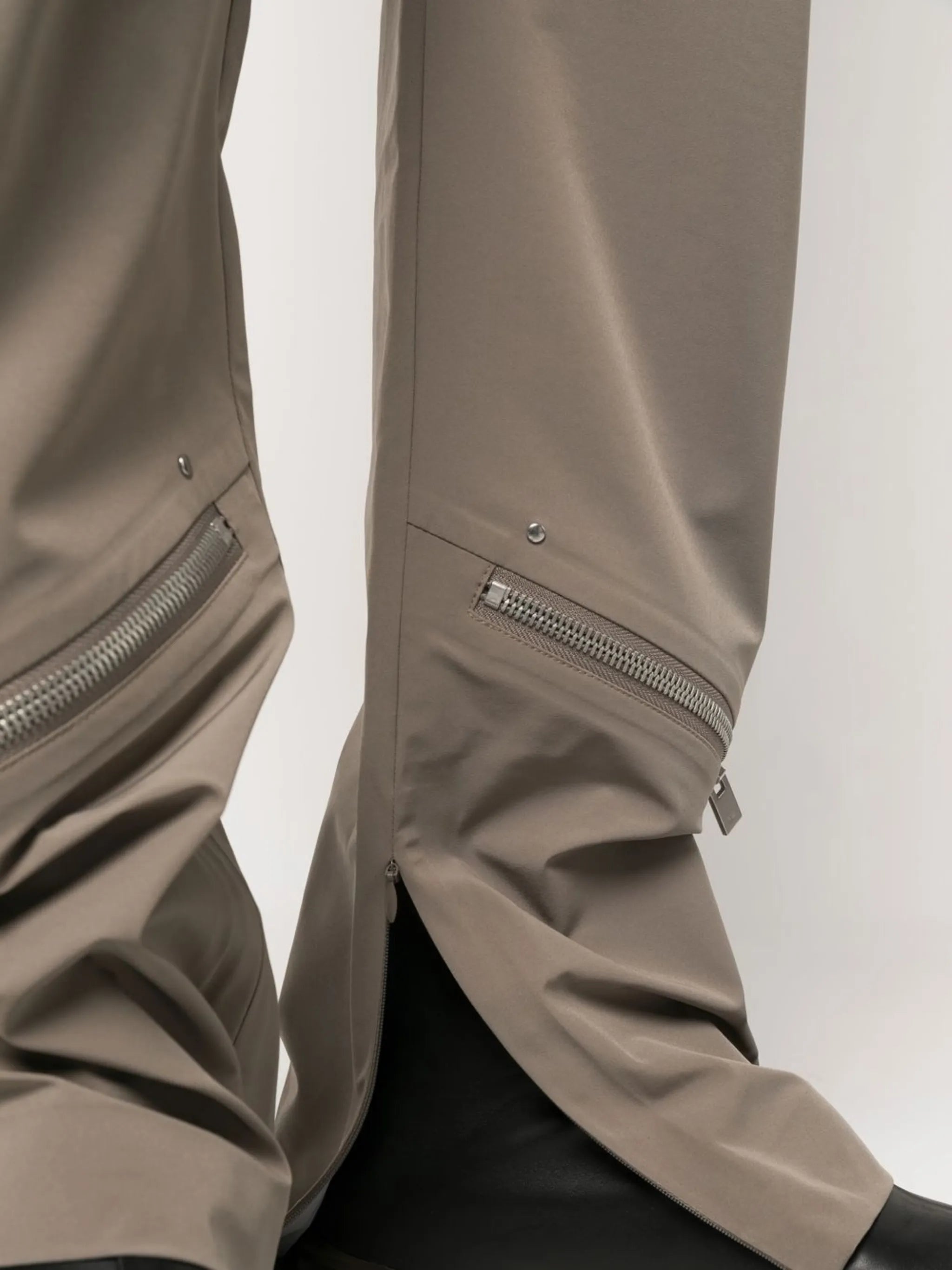 Deliquesce cargo trousers