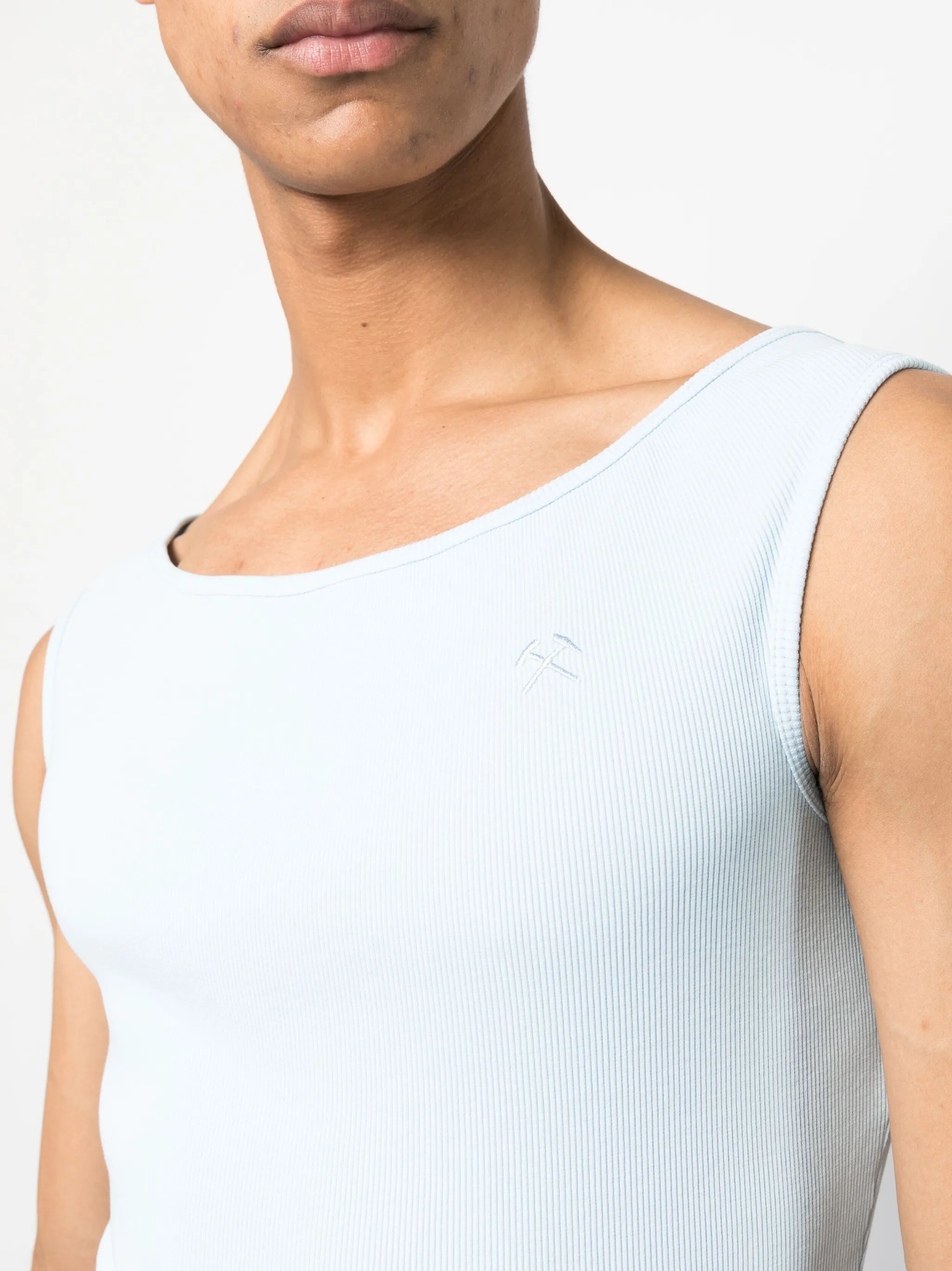 embroidered-logo ribbed tank top